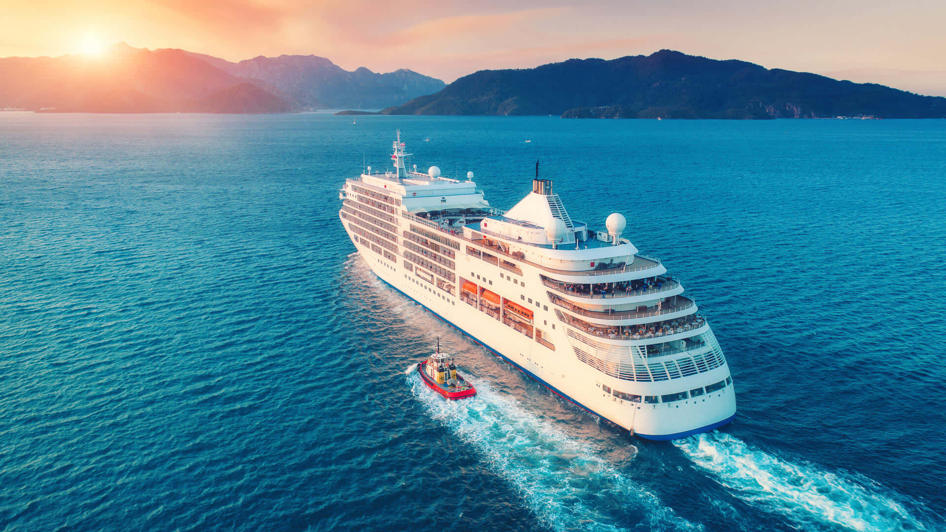 Enjoy the Perfect Cruise on This Dreamy Ship