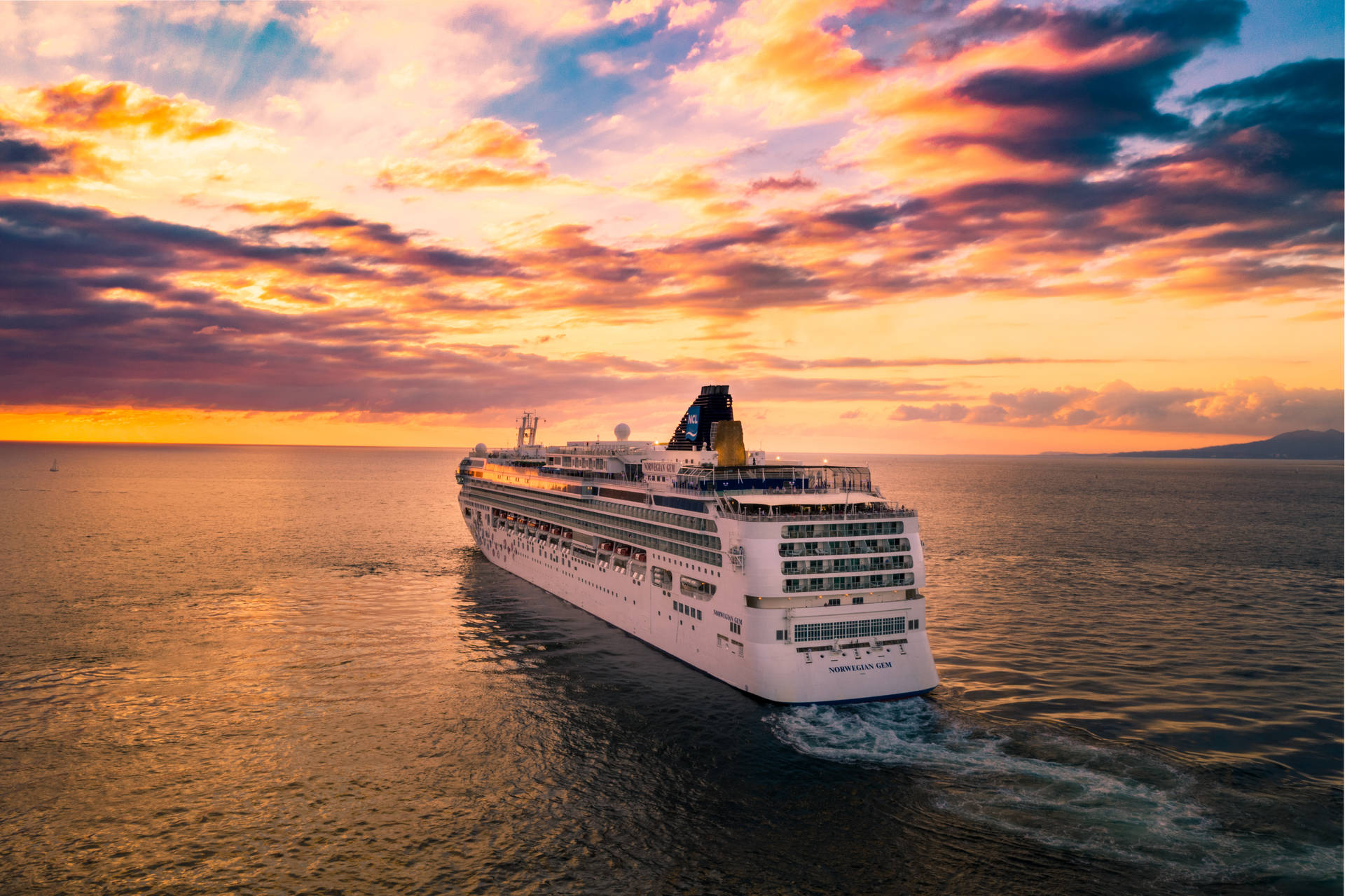 Cruise Ship Beautiful Sunset Wallpaper