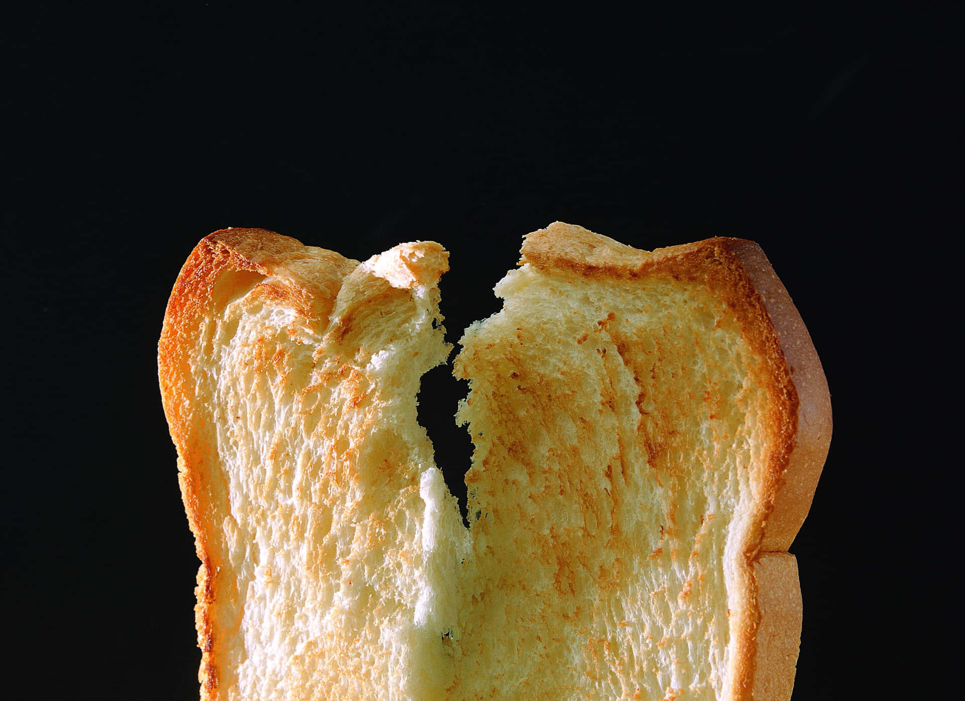 Crusty Sliced Bread Toast Wallpaper