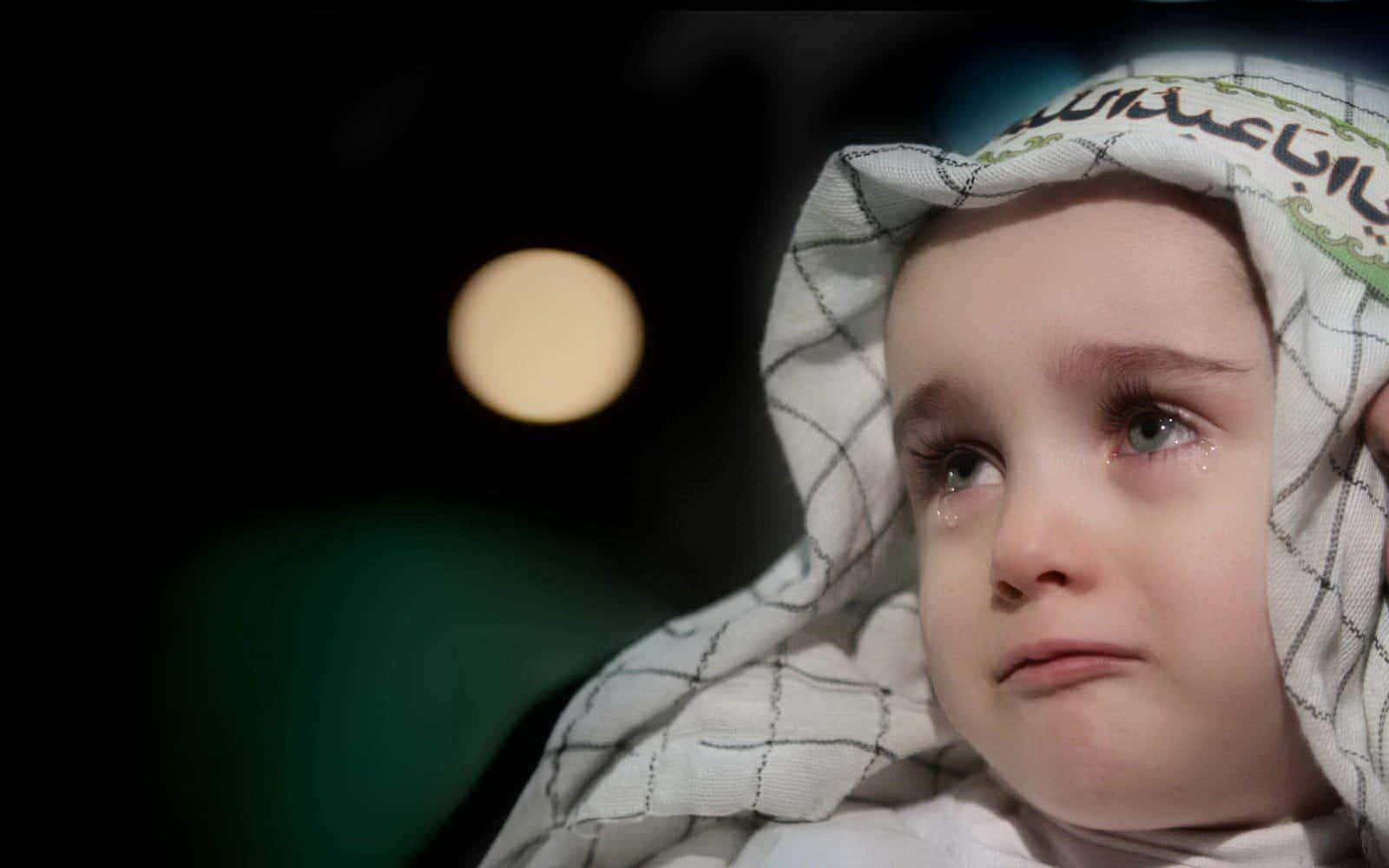 Gråtandebild Av En Babypojke.