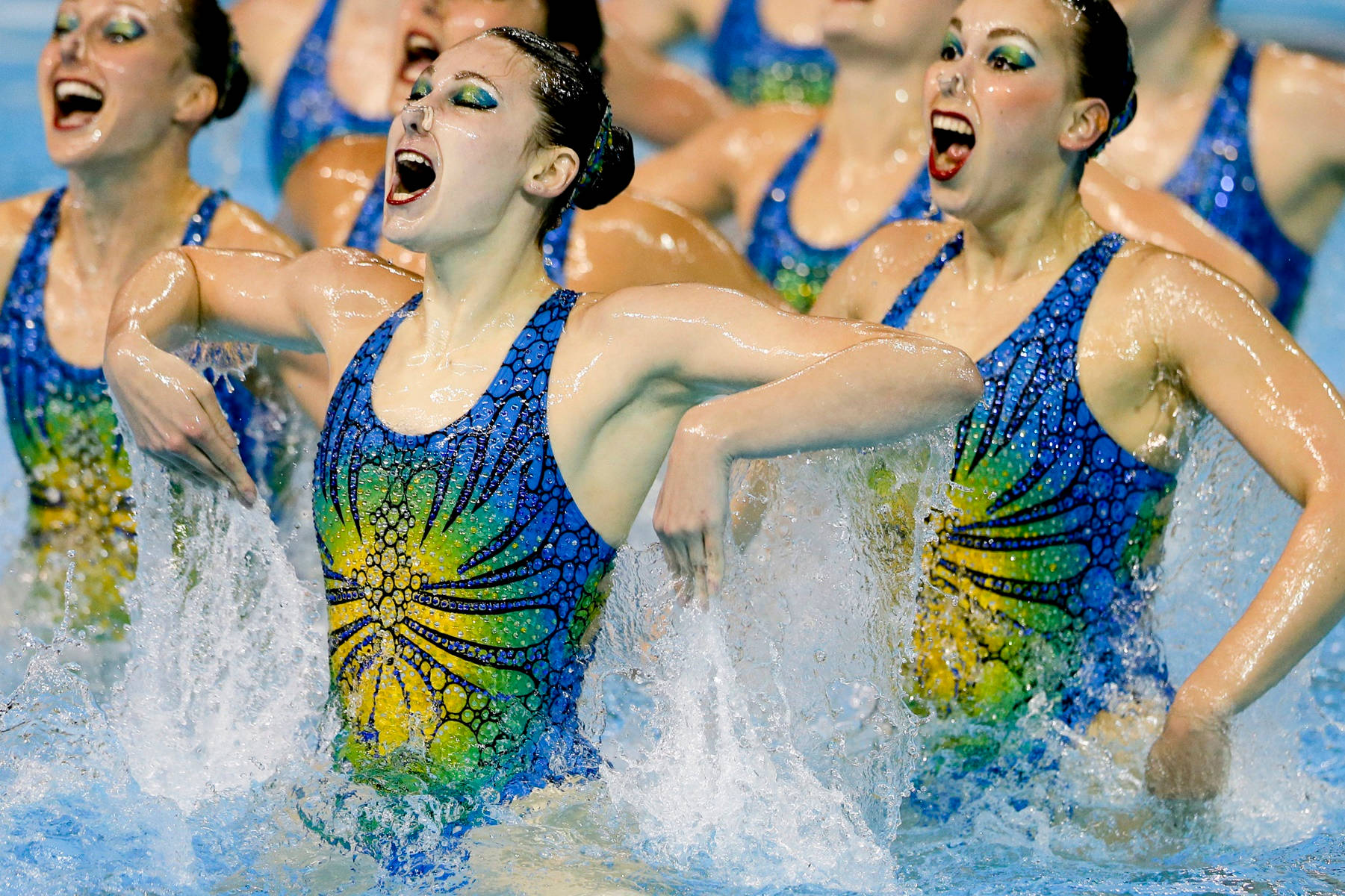 Cuba Synchronized Swimming Team Wallpaper