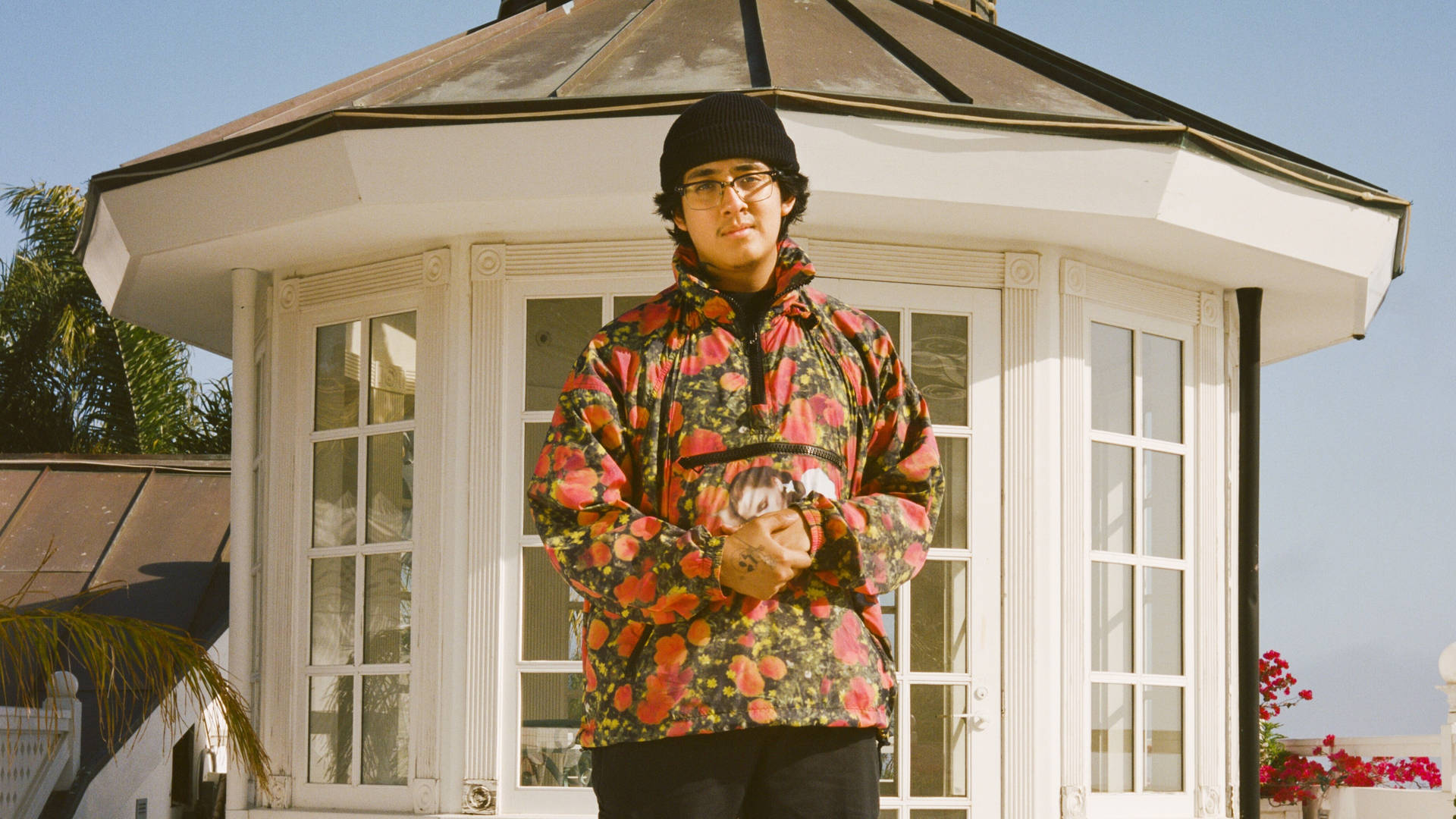 Cuco - An Indie Artist on the Rise Wallpaper