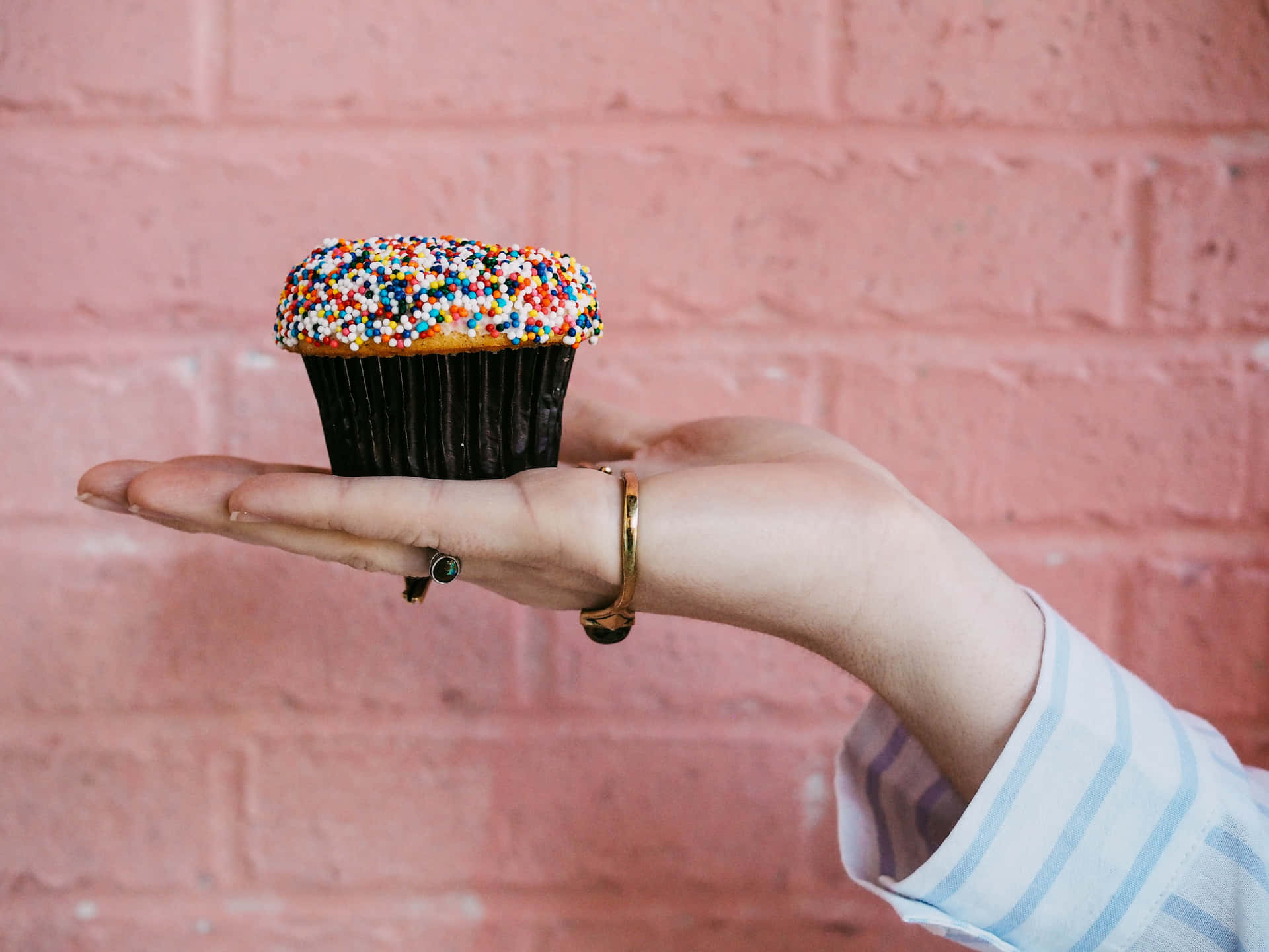 Deliciously Decorated Cupcakes