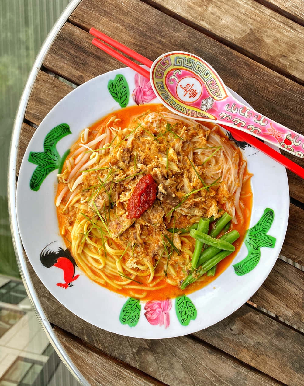 Curry Laksa On Shallow Plate Picture