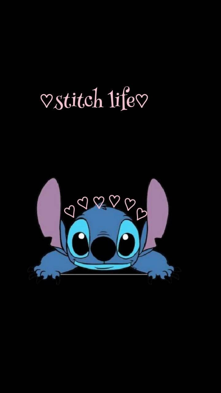 Cute Aesthetic Stitch With Heart Stencils Wallpaper