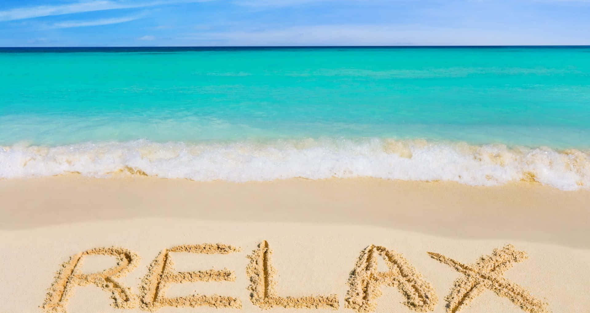 Unhermoso Día Para Disfrutar De La Playa. Fondo de pantalla
