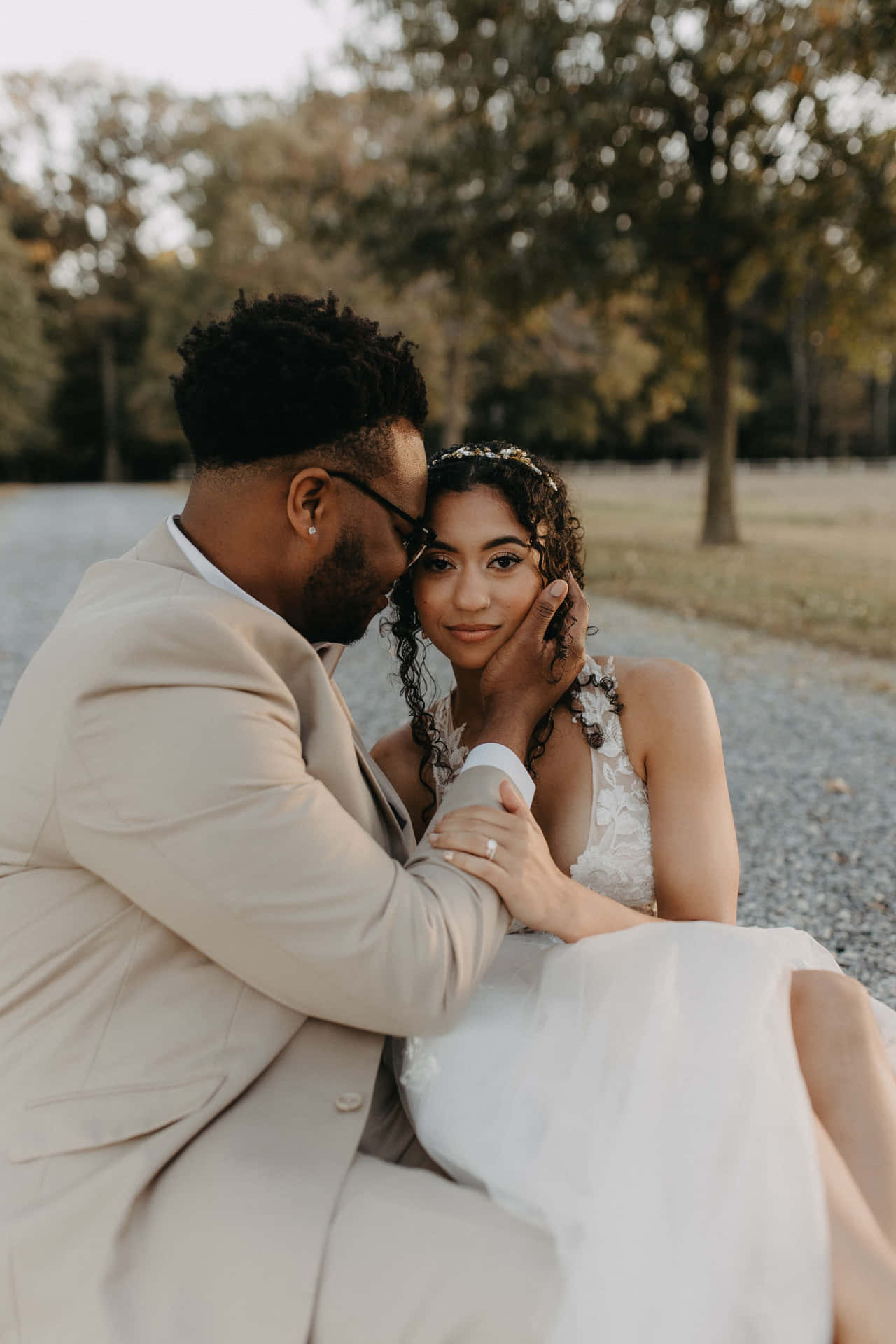 Cute Black Couple Kiss In Park Photoshoot Picture