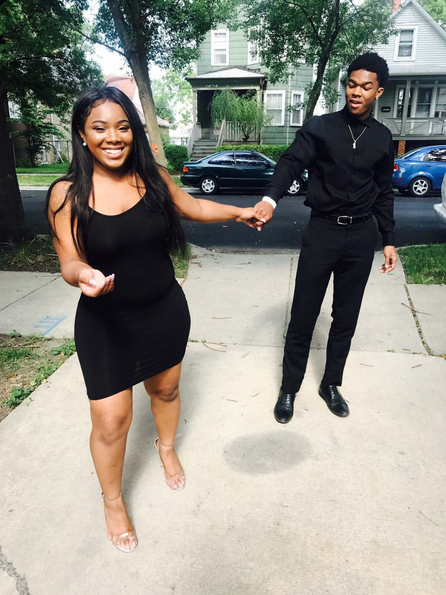 Sød sort par i sort formel tøj billed tapet