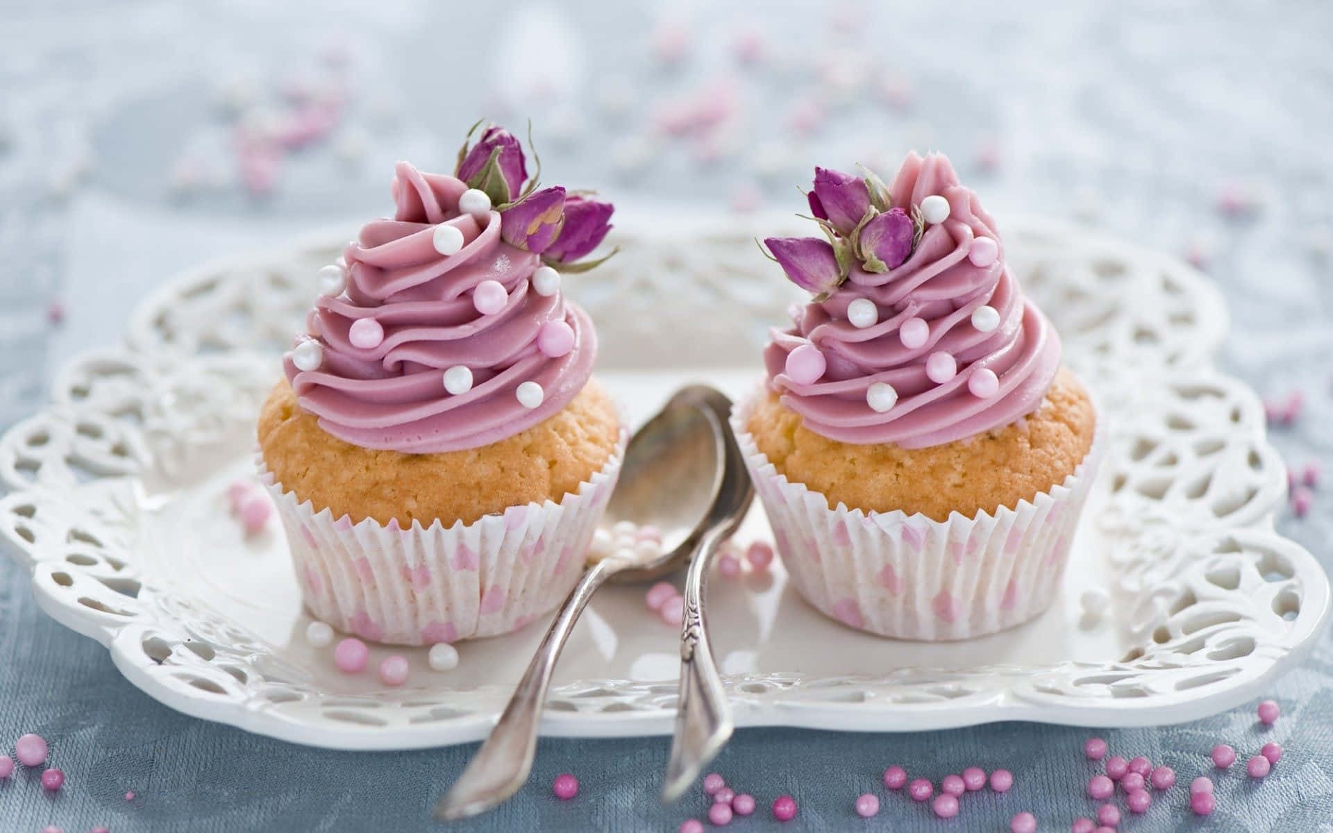 Adorable Pink Frosted Cupcake Wallpaper