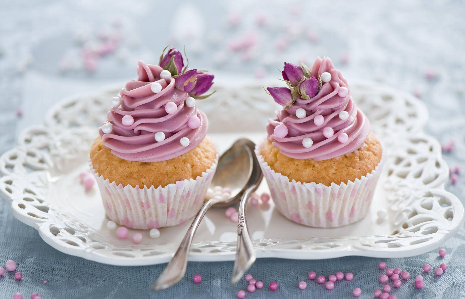 Cute Cupcake Desserts Wallpaper
