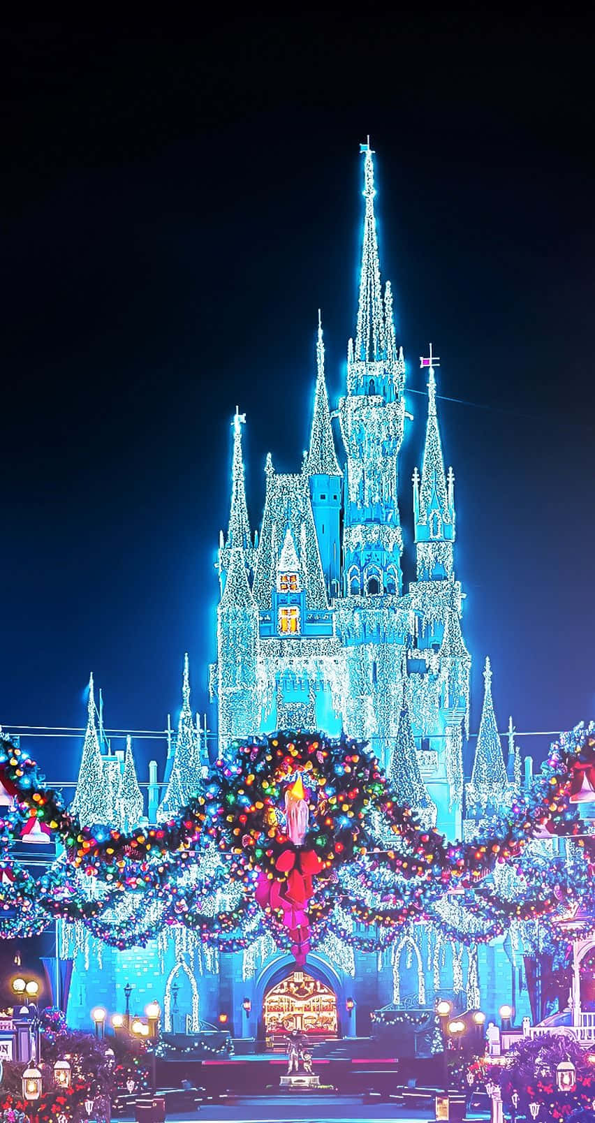 Cute Disney Christmas Glowing Castle Wallpaper