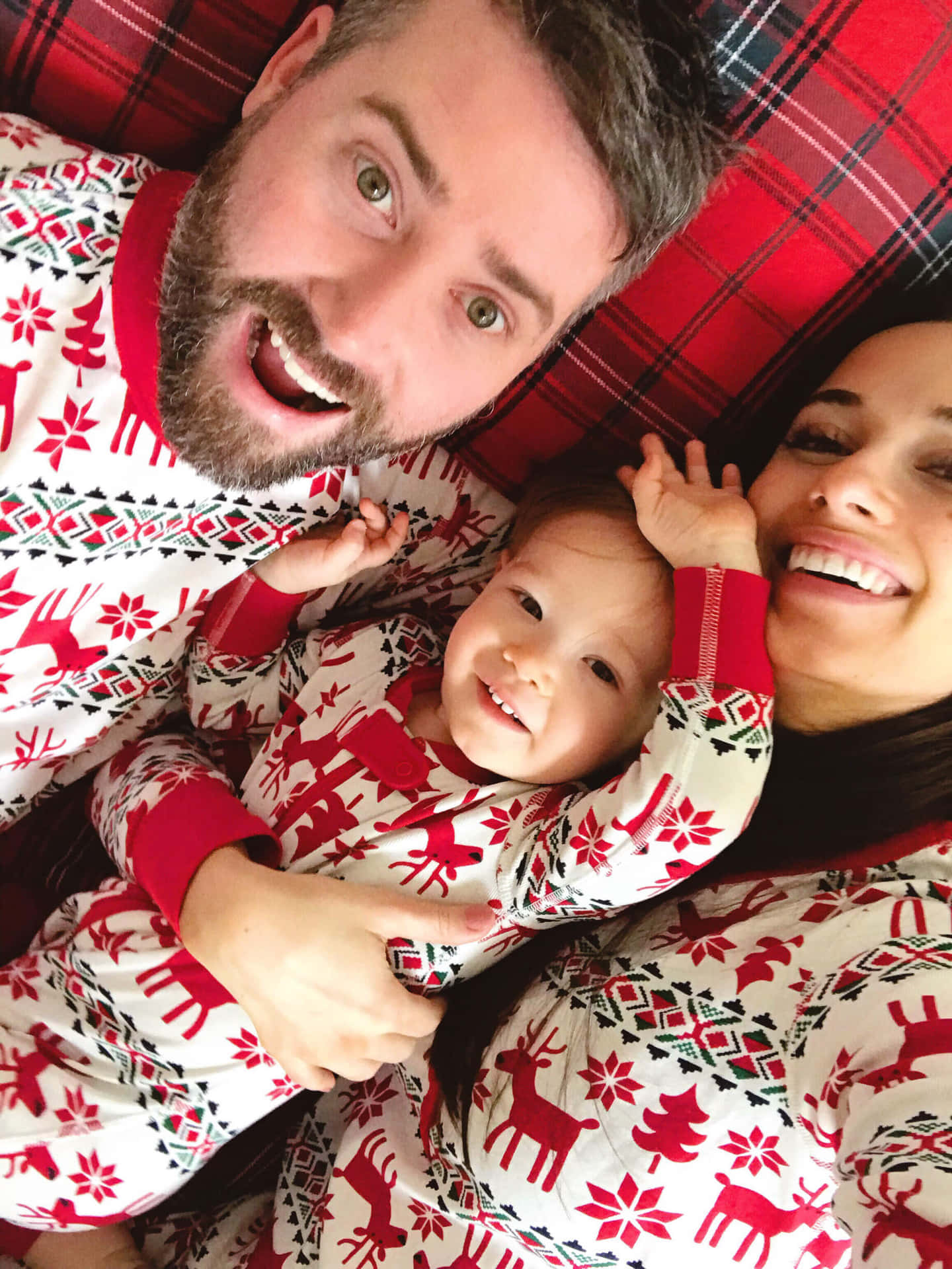 Cute Family Christmas Outfits Picture