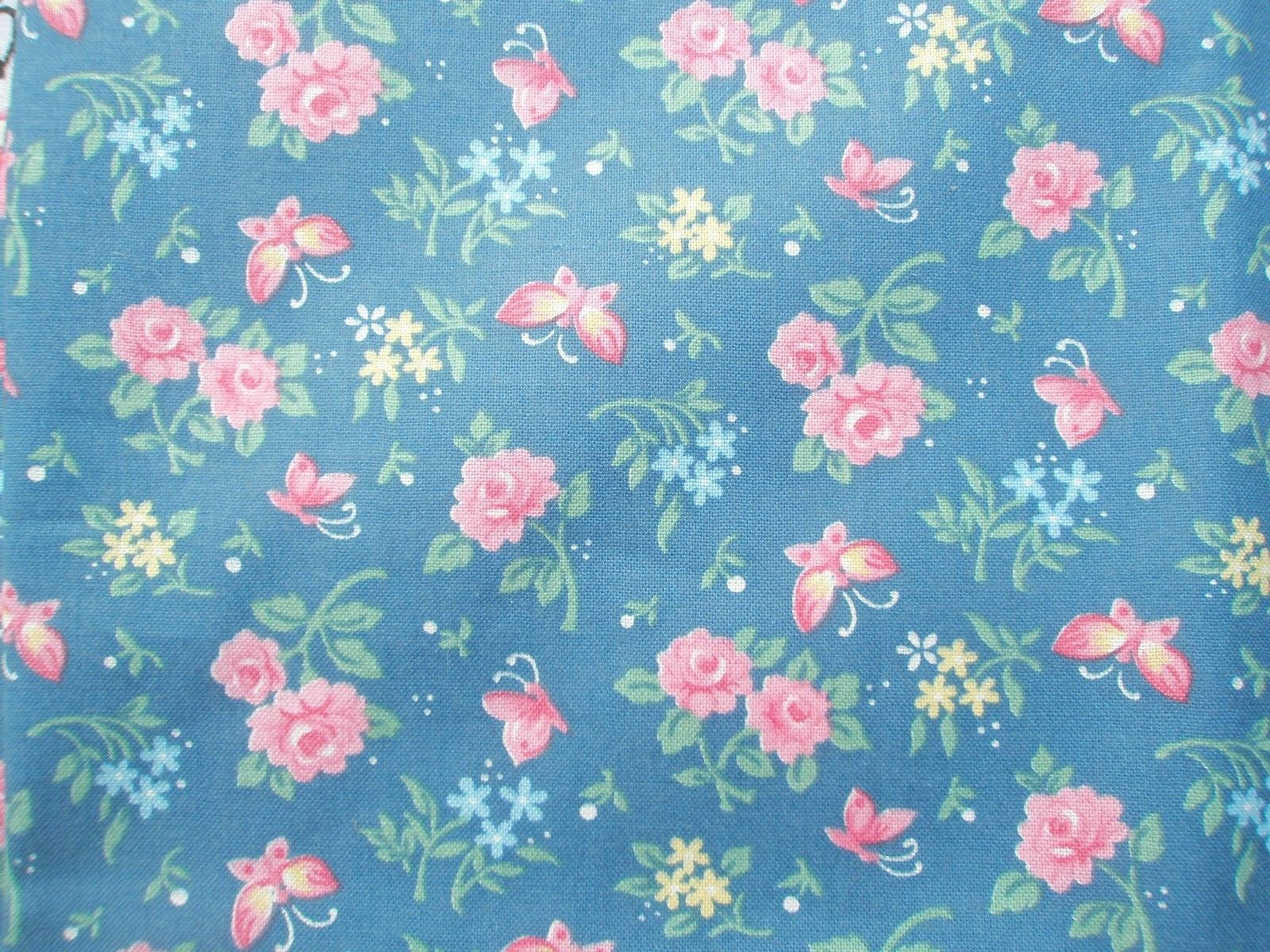 Cute Girly Floral Wallpaper