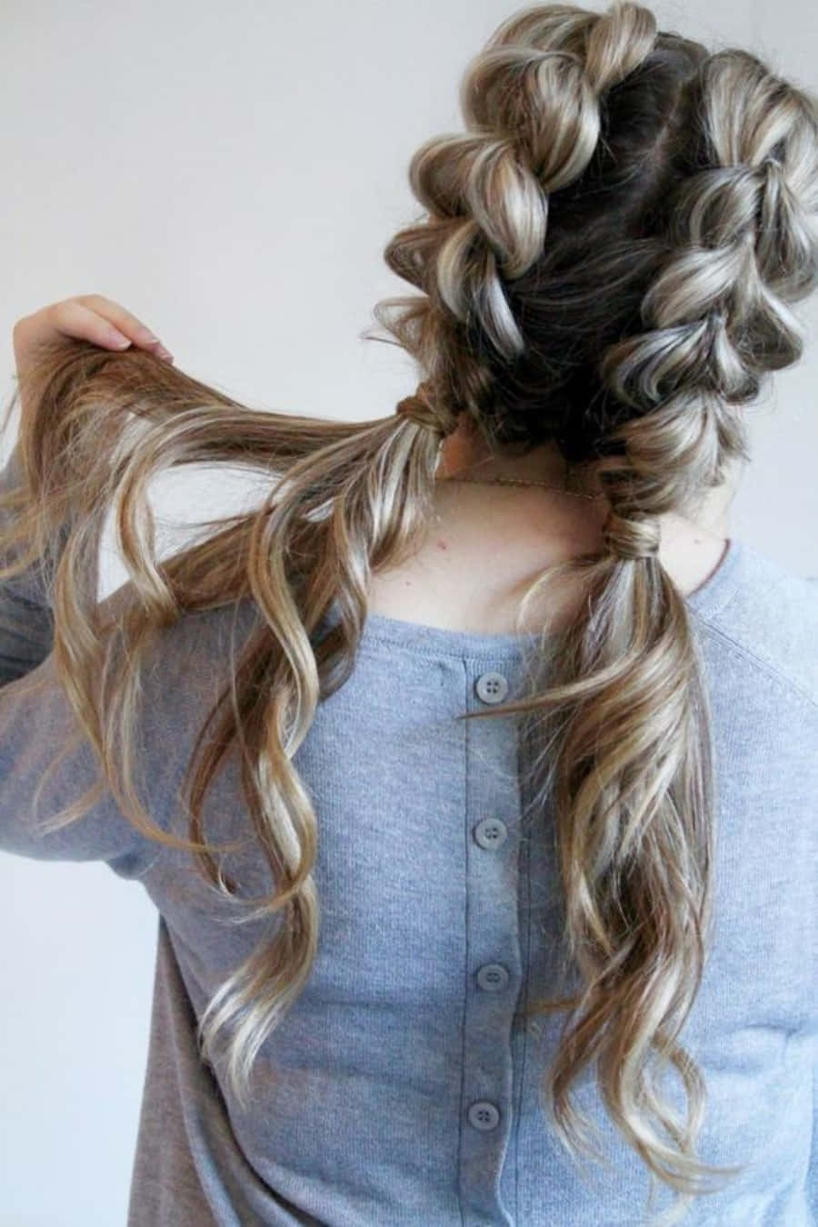 Jumbo Pull Braid Cute Hairstyle Picture