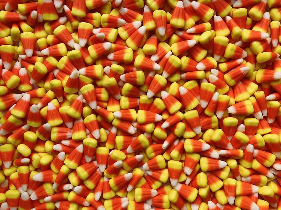 Cute Halloween Candy Corns Wallpaper