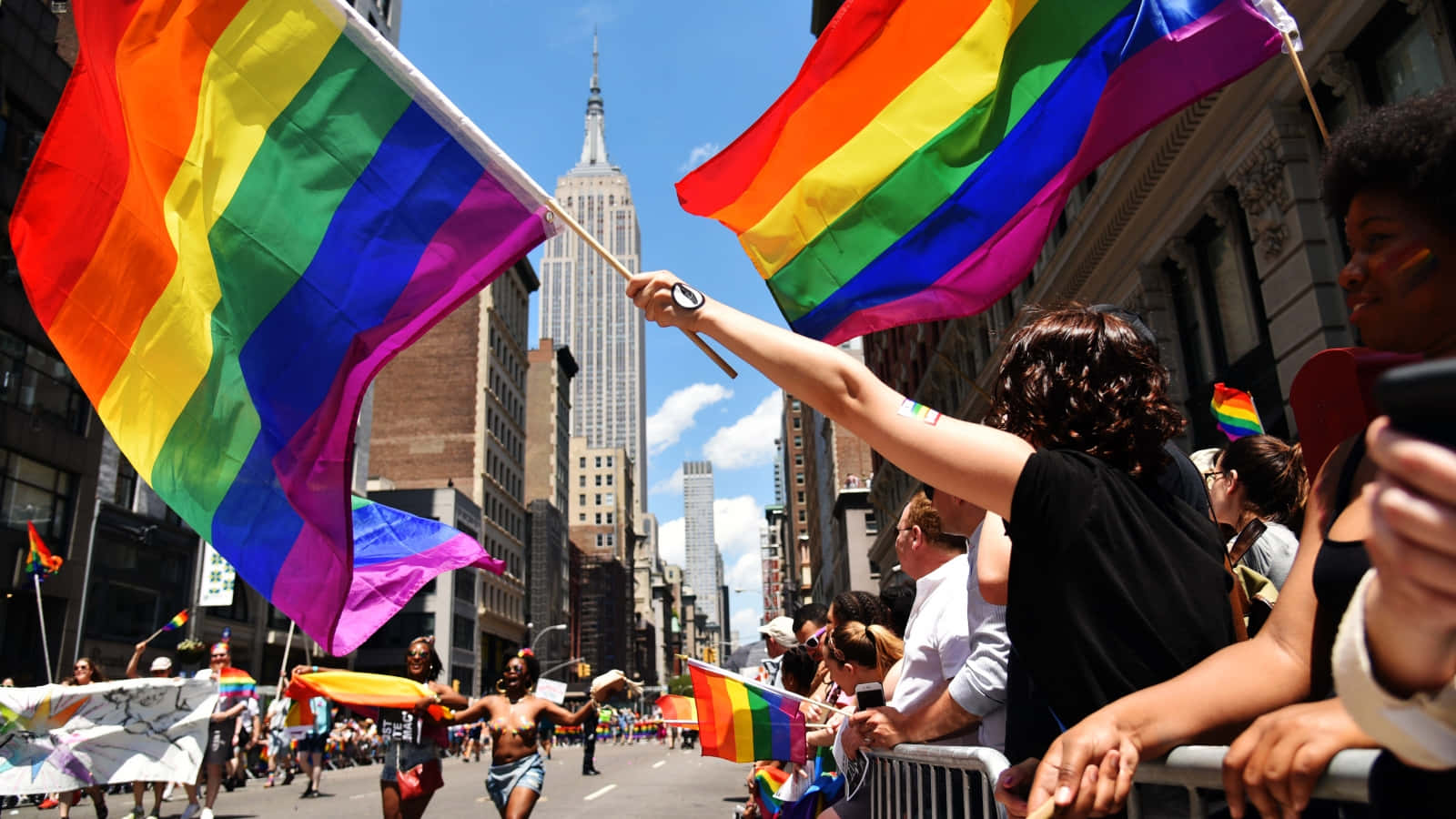 Lindasbanderas Lgbt En La Marcha Del Orgullo En La Ciudad De Nueva York Fondo de pantalla