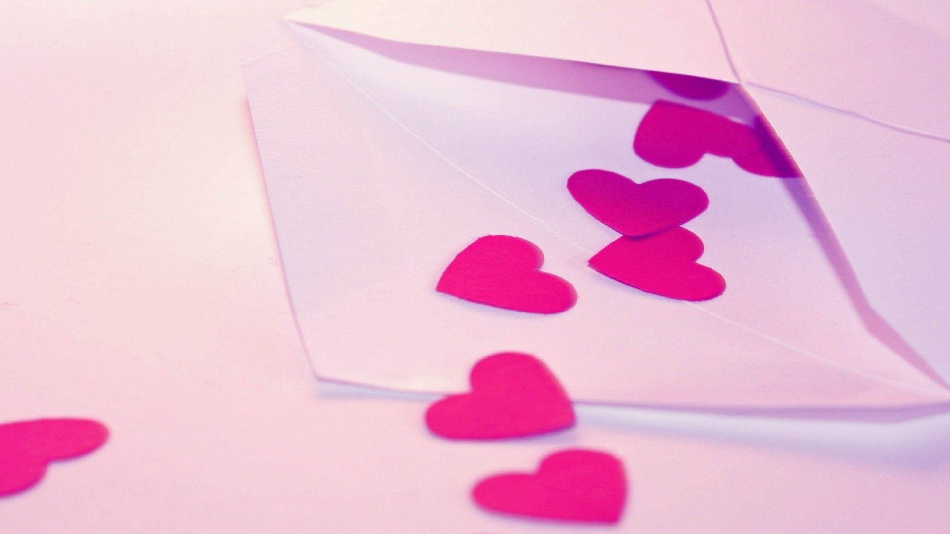 Cute Love Paper Hearts Wallpaper