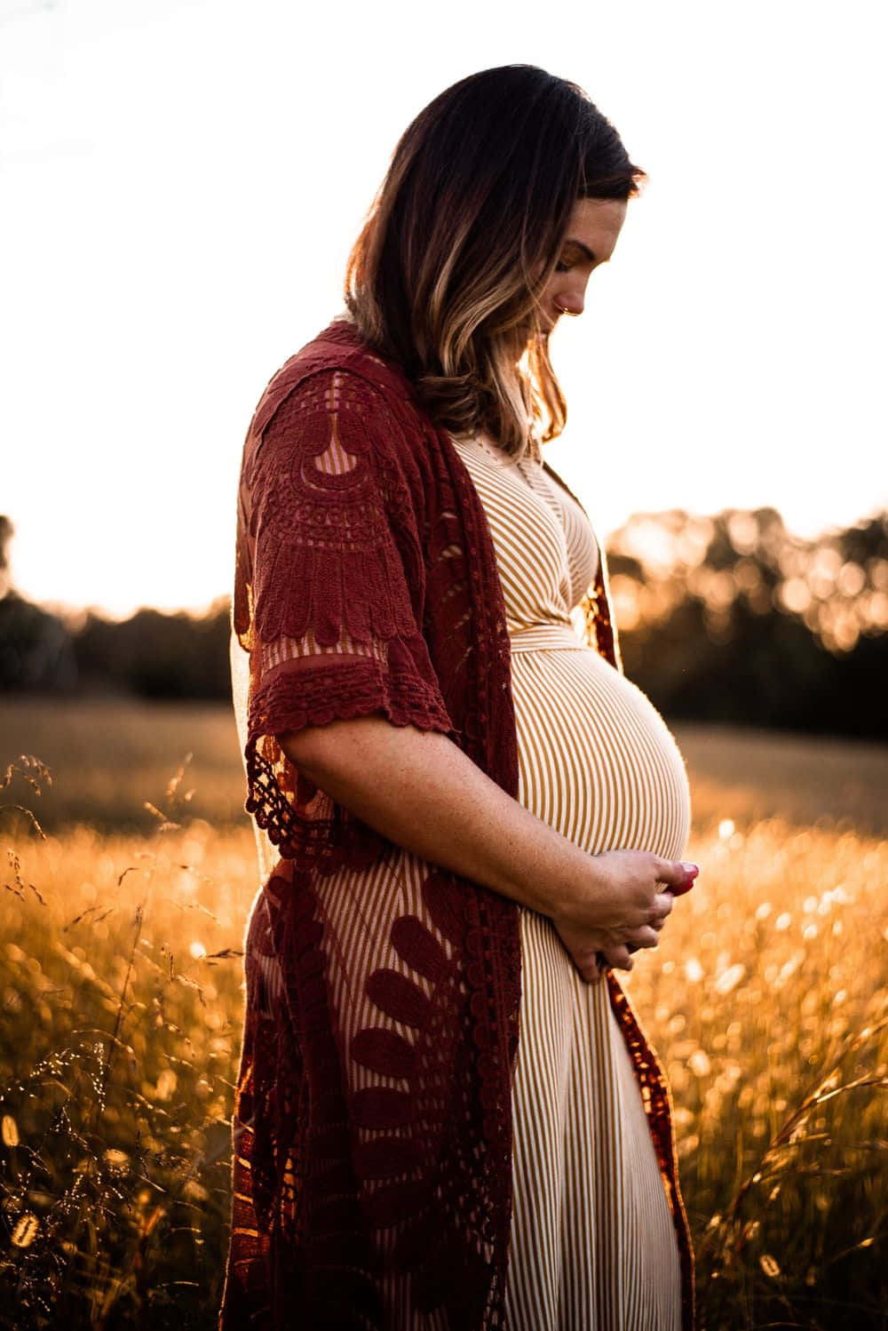 Cute Maternity Boho Outfit Picture