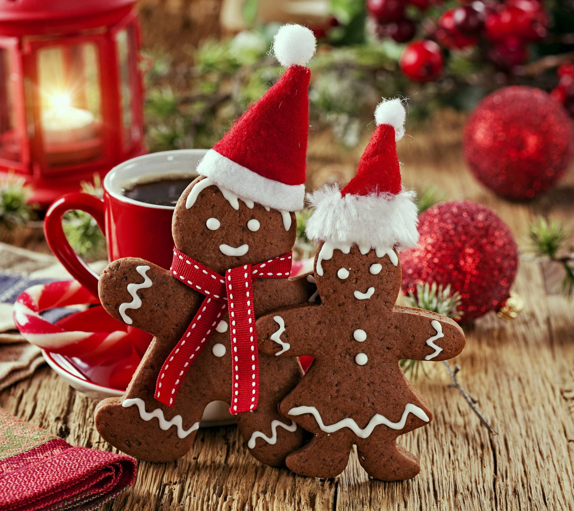Cute Merry Christmas Gingerbread Cookies Wallpaper