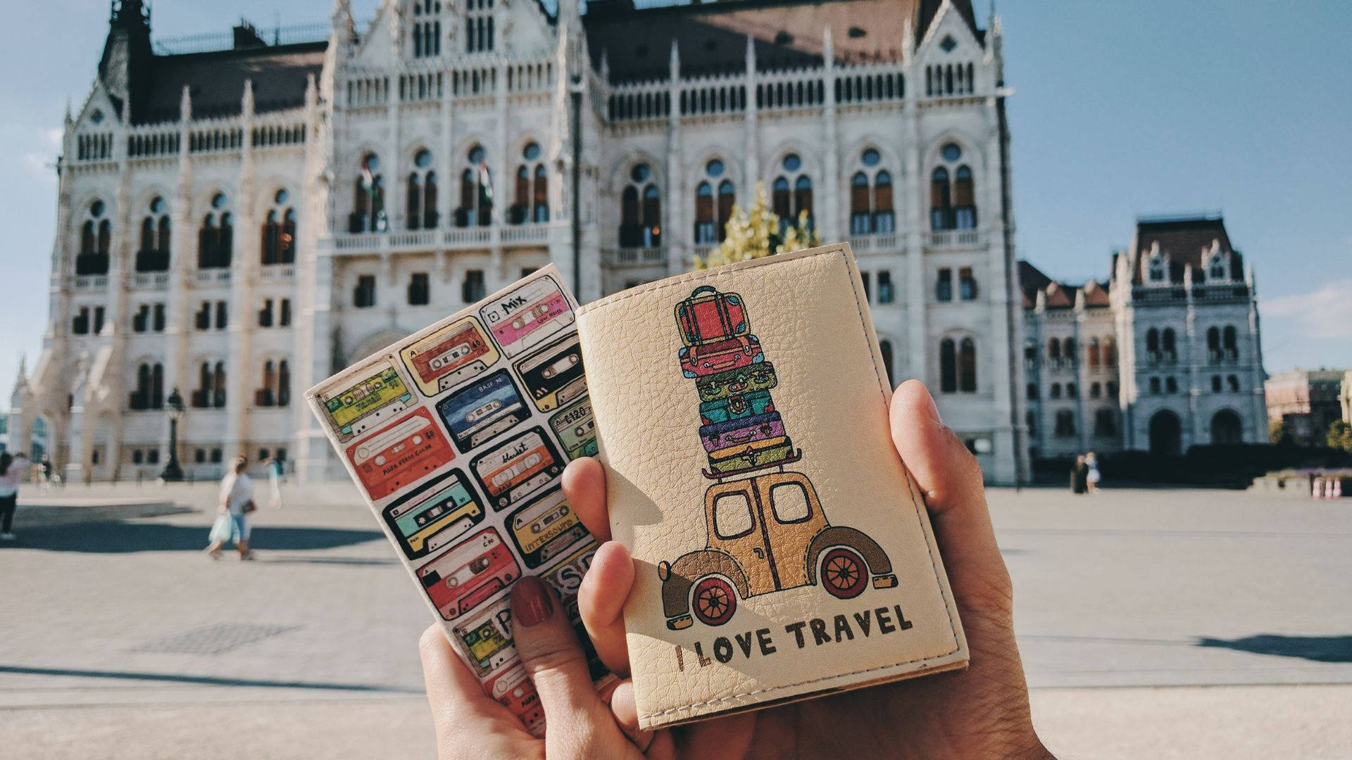 Cute Passport Holders In Liberty Square Background
