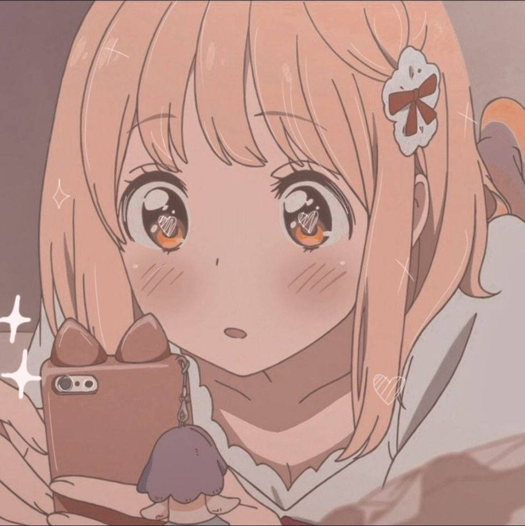 Cute PFP Anime Girl With Phone Wallpaper