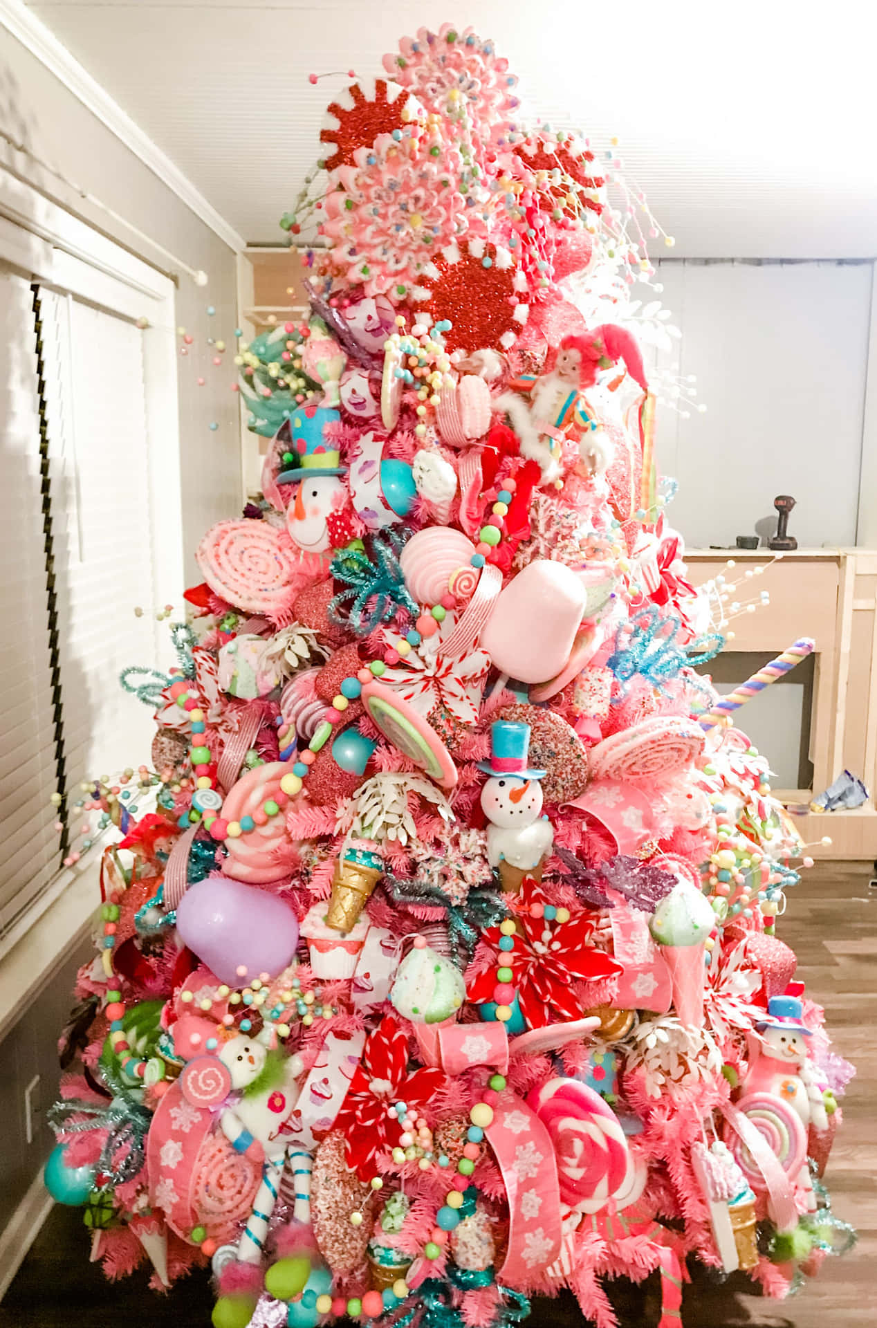 Cute Pink Christmas Tree With Sweet Decoration Wallpaper