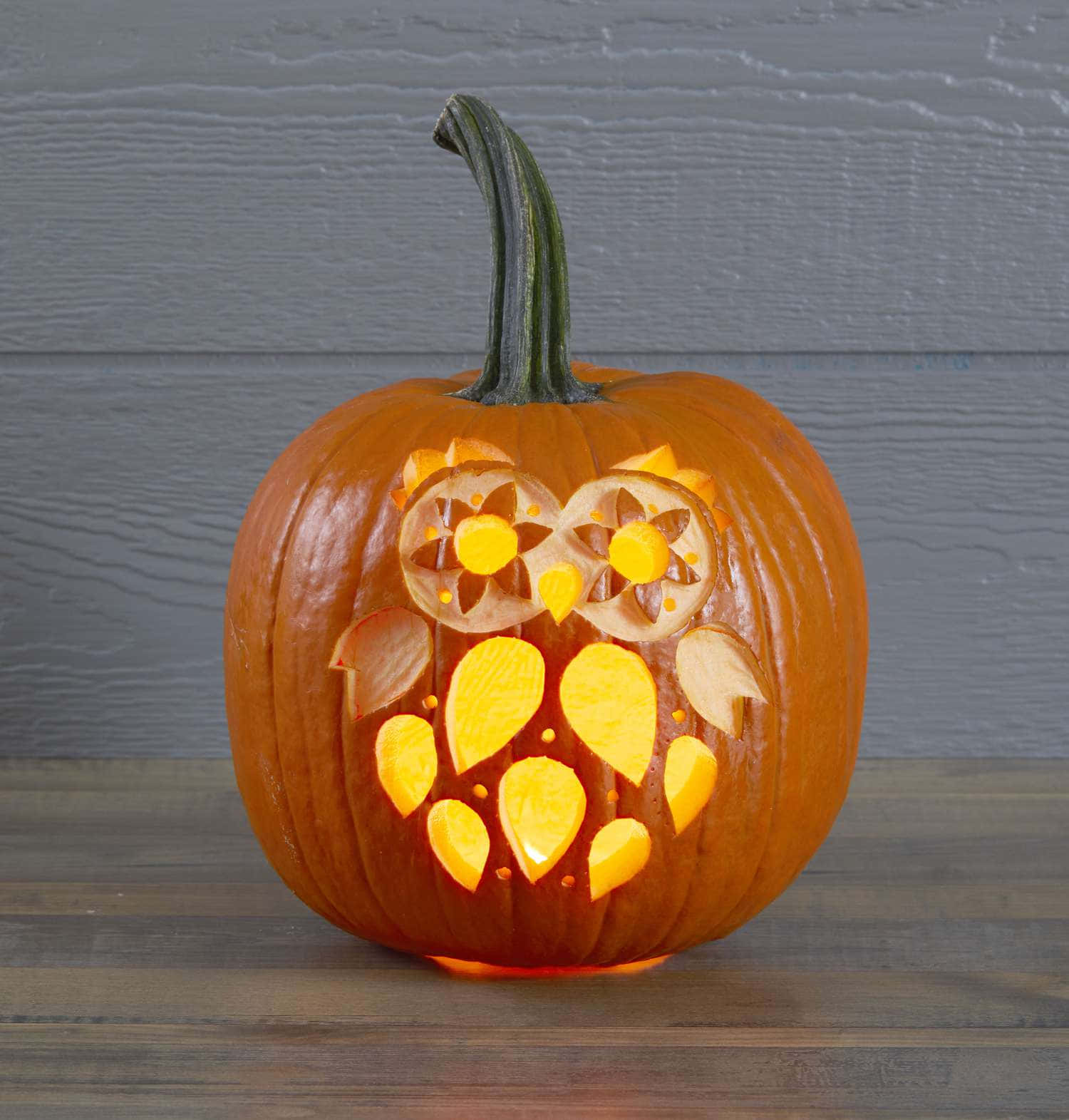 Carving Halloween Cute Pumpkin Picture