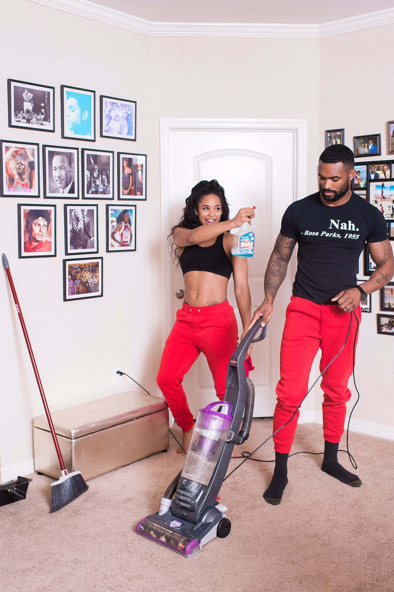 Cute Relationship Black Couple Cleaning Picture