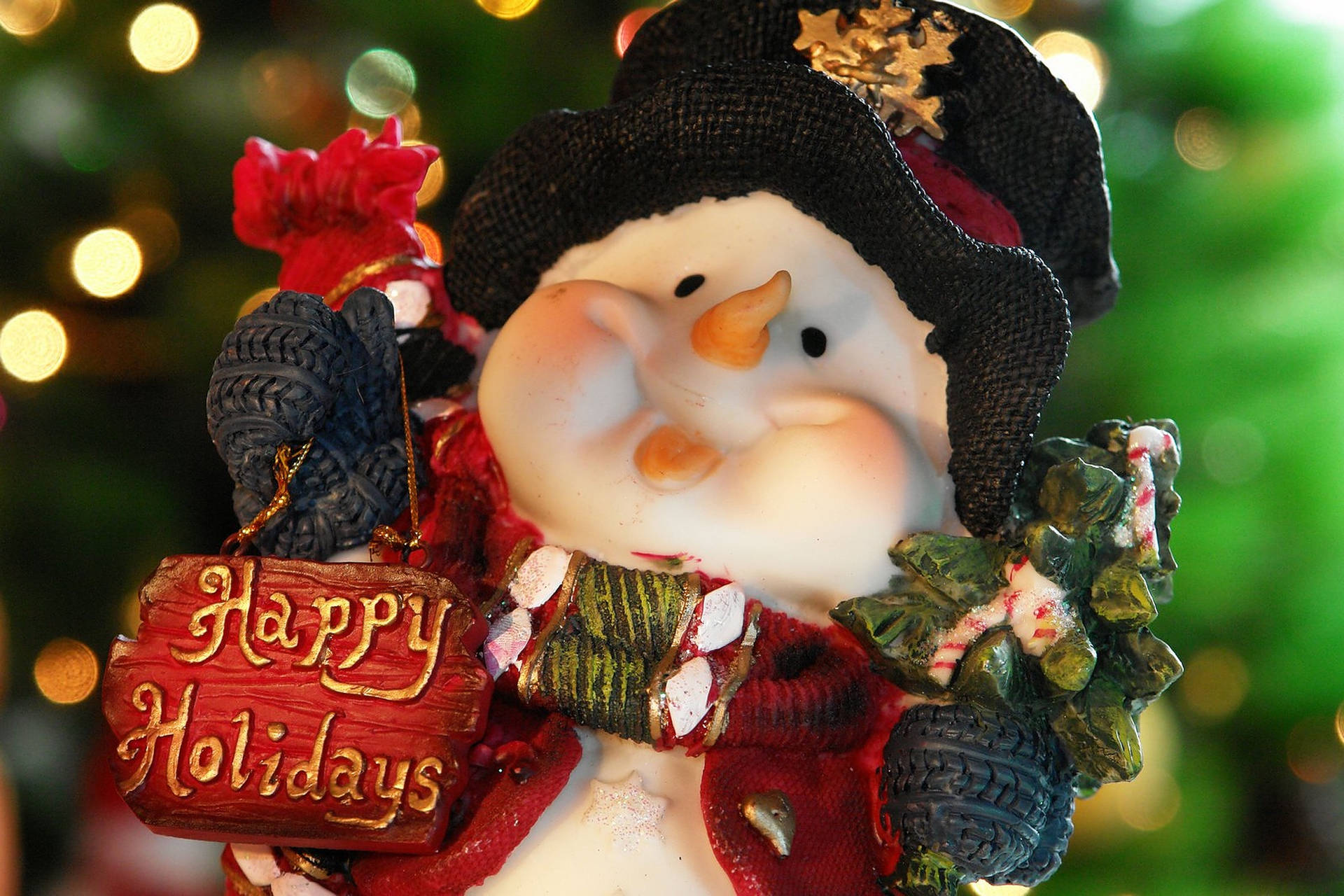 Cute Snowman Christmas Ornament Wallpaper