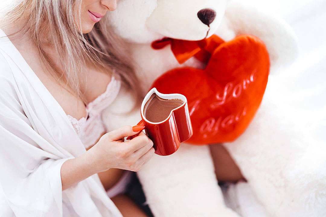 Cute Teddy Bear And A Cup Wallpaper