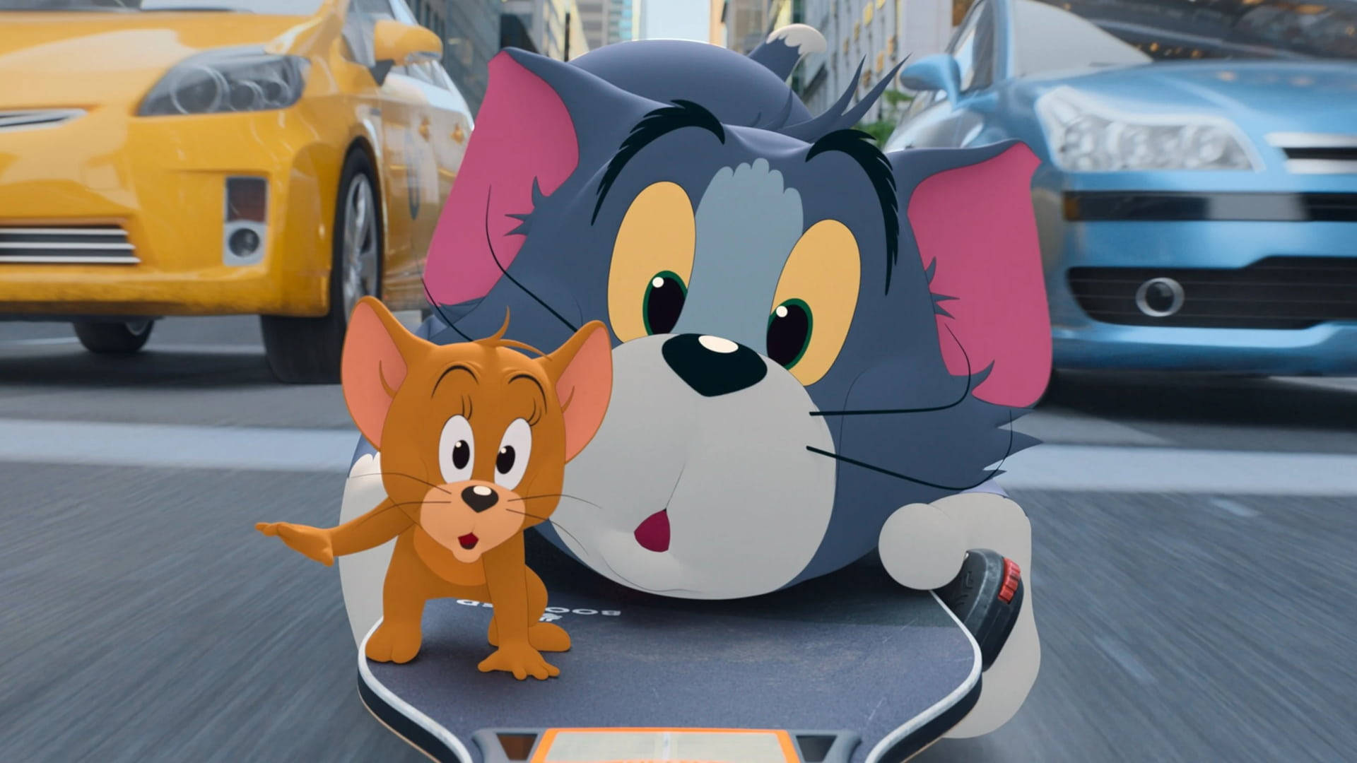 Cute Tom And Jerry Riding Skateboardd