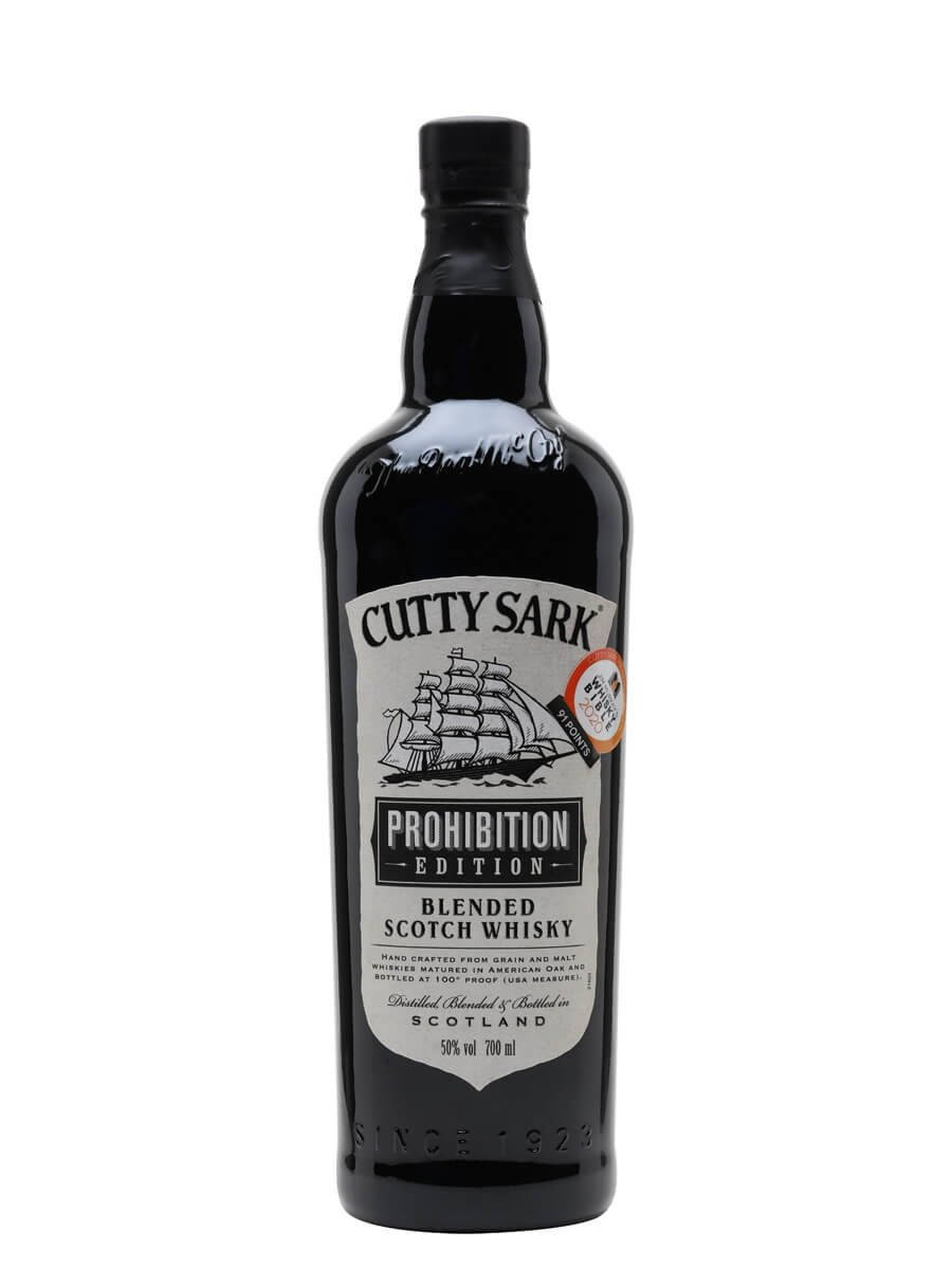 Premium Cutty Sark Black Whisky Bottle Wallpaper