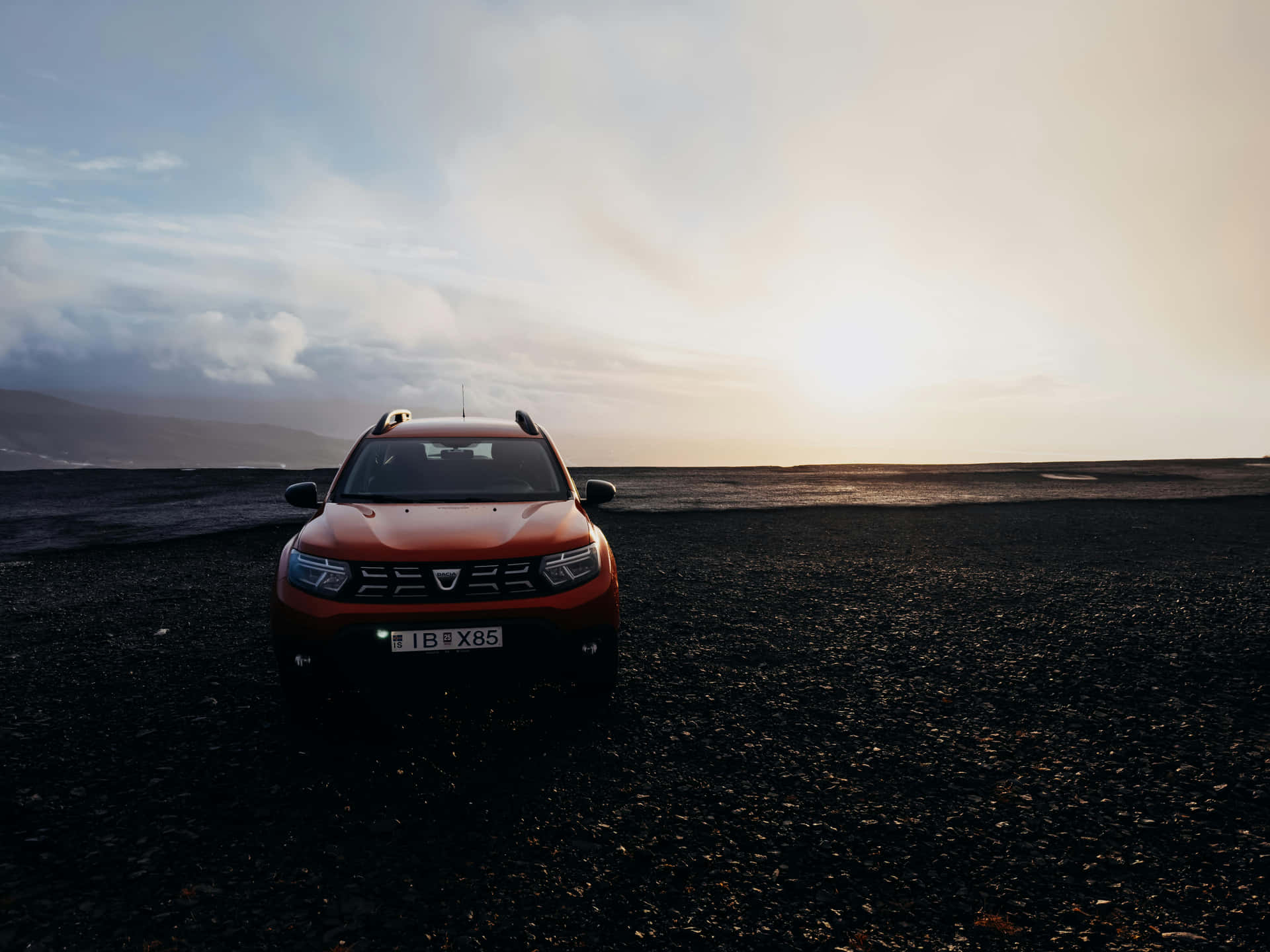 Dacia Duster Zonsondergang Strand Rit Achtergrond