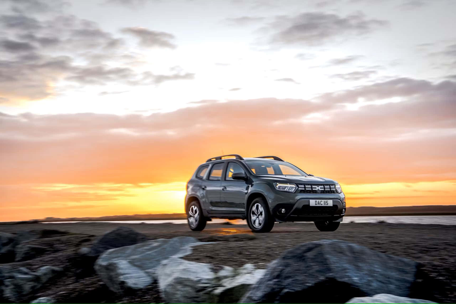 Dacia Duster Zonsondergang Rit Achtergrond