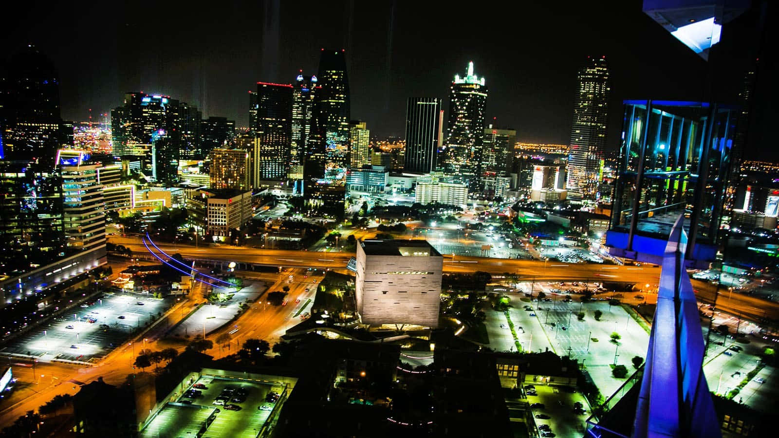 Dallas Downtown Skyline At Night Wallpaper