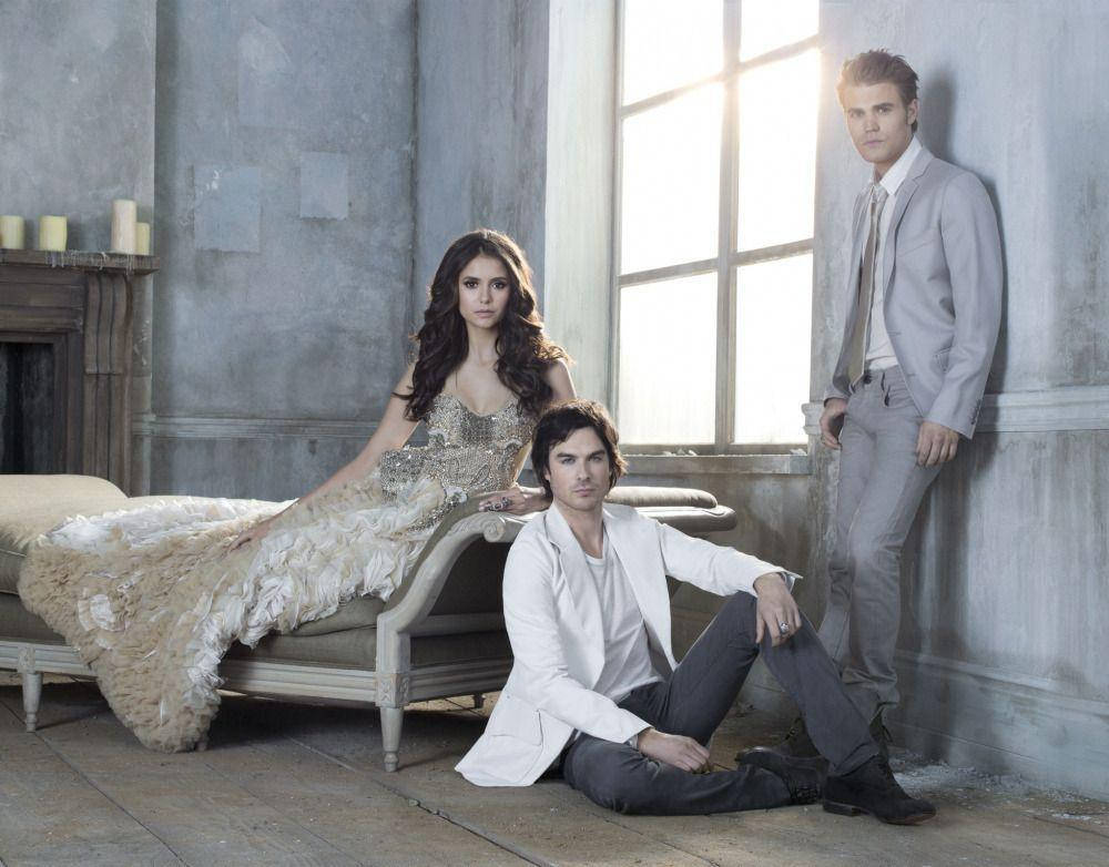 Damon Salvatore With Elena And Stefan Wallpaper