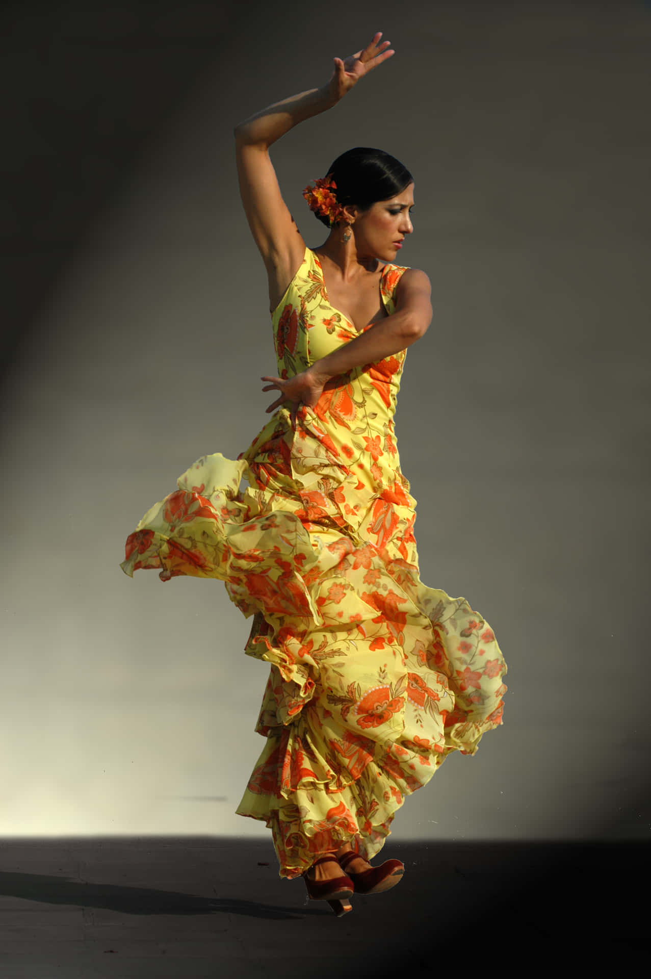 Immaginedi Una Ballerina Che Danza Il Flamenco Spagnolo.