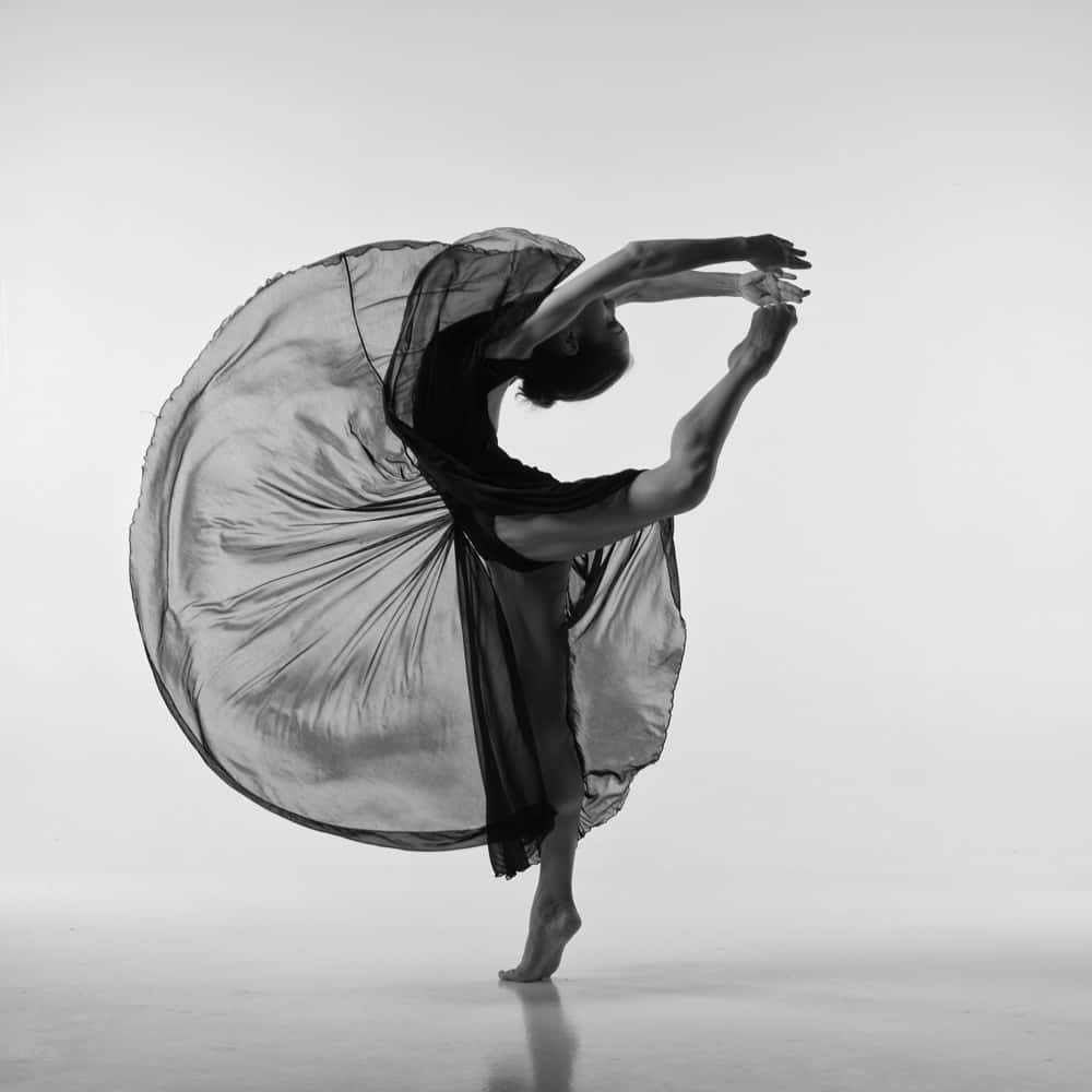 Caption: Mesmerizing Grace- An Exquisite Display of Dance