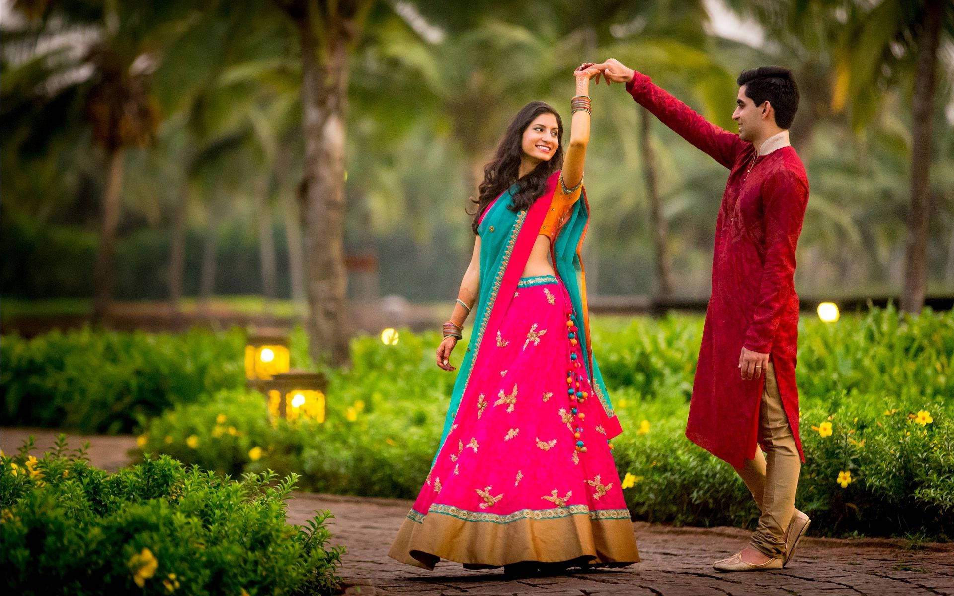 Dancing Indian Couple Wallpaper