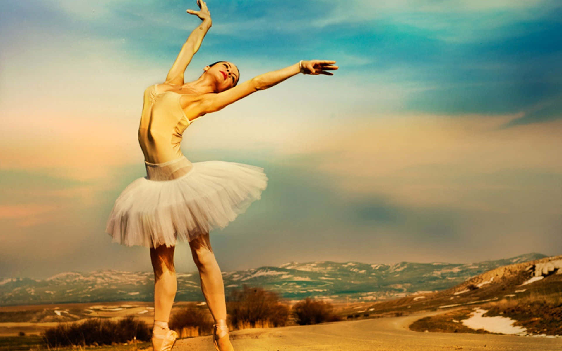 Immaginedi Una Ragazza Che Danza Il Balletto All'aperto