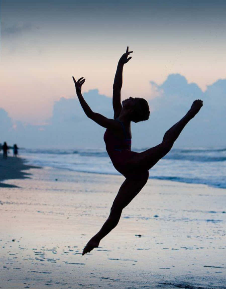 Imagende Una Silueta De Una Niña Bailando Ballet