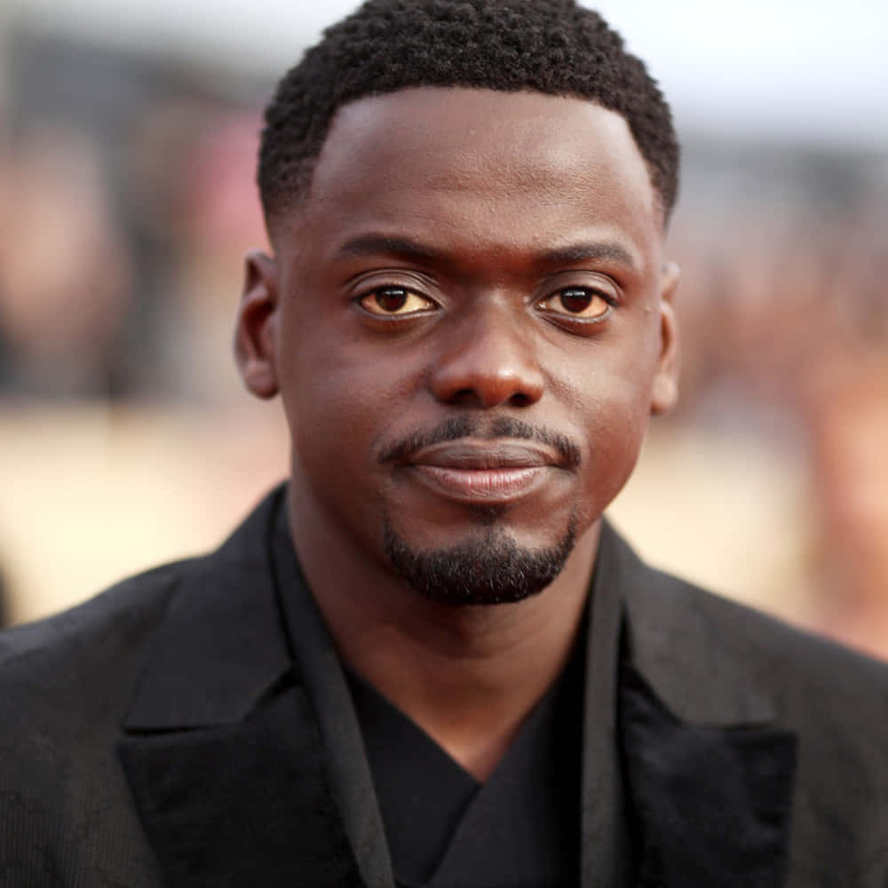 Actor Daniel Kaluuya promoting his movie Get Out Wallpaper
