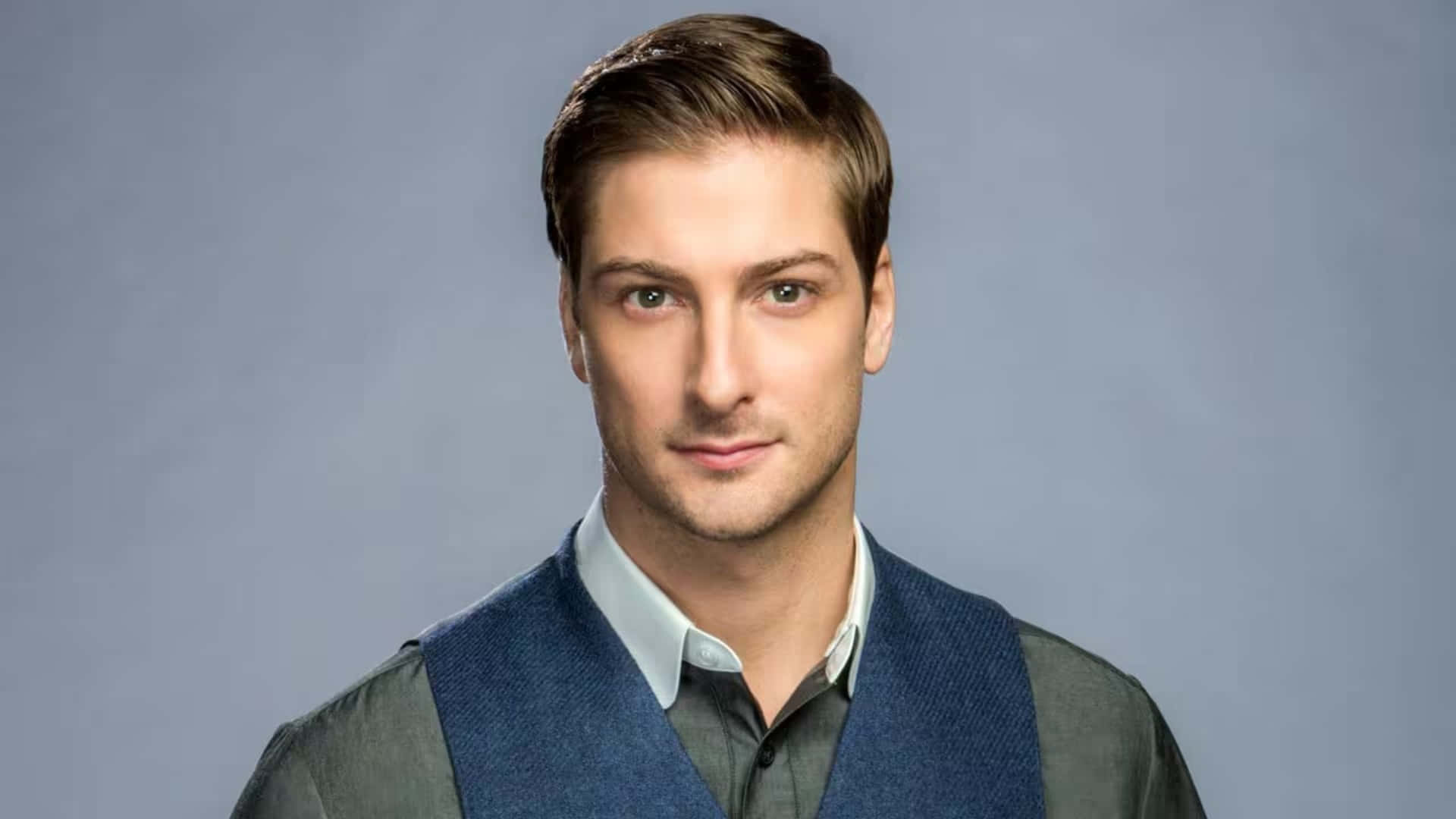 Daniel Lissing Portrait Wallpaper