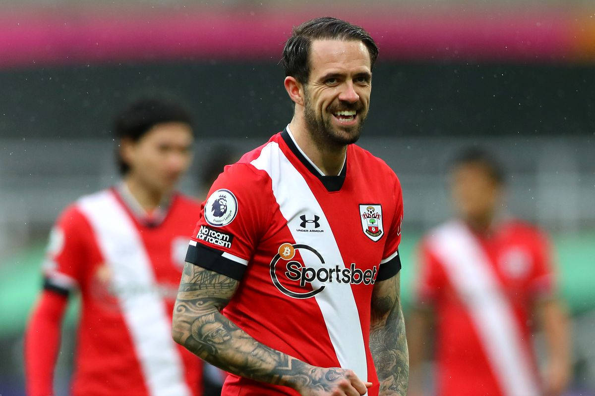 "Danny Ings with a Jovial Smile" Wallpaper