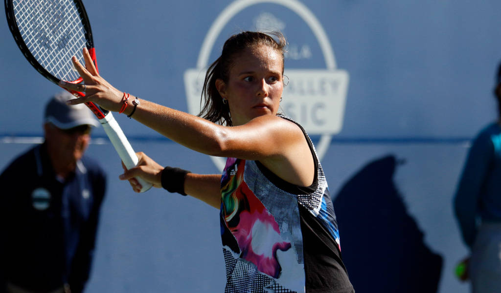 Daria Kasatkina Takes Aim With Racket Wallpaper