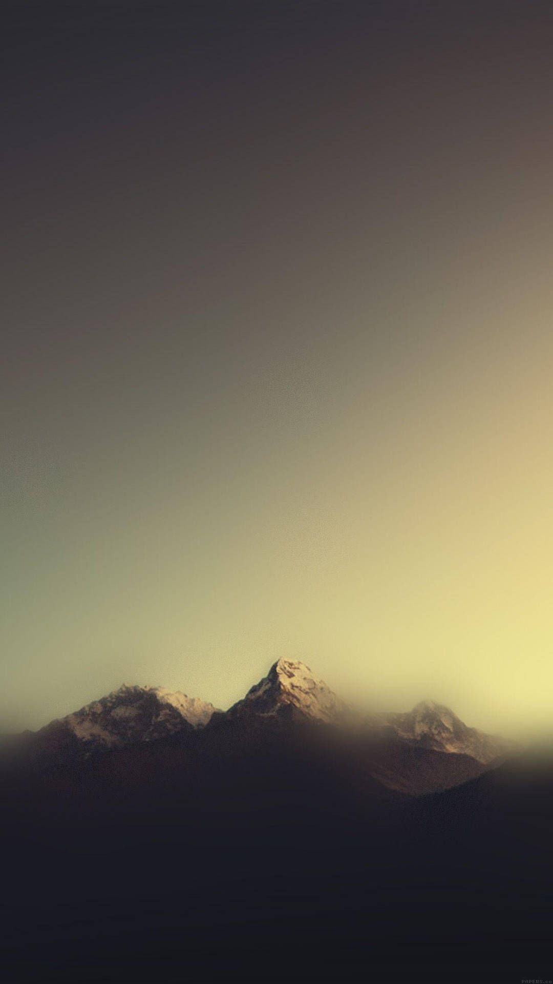 Dark Blurry Mountains Minimalist Android Wallpaper