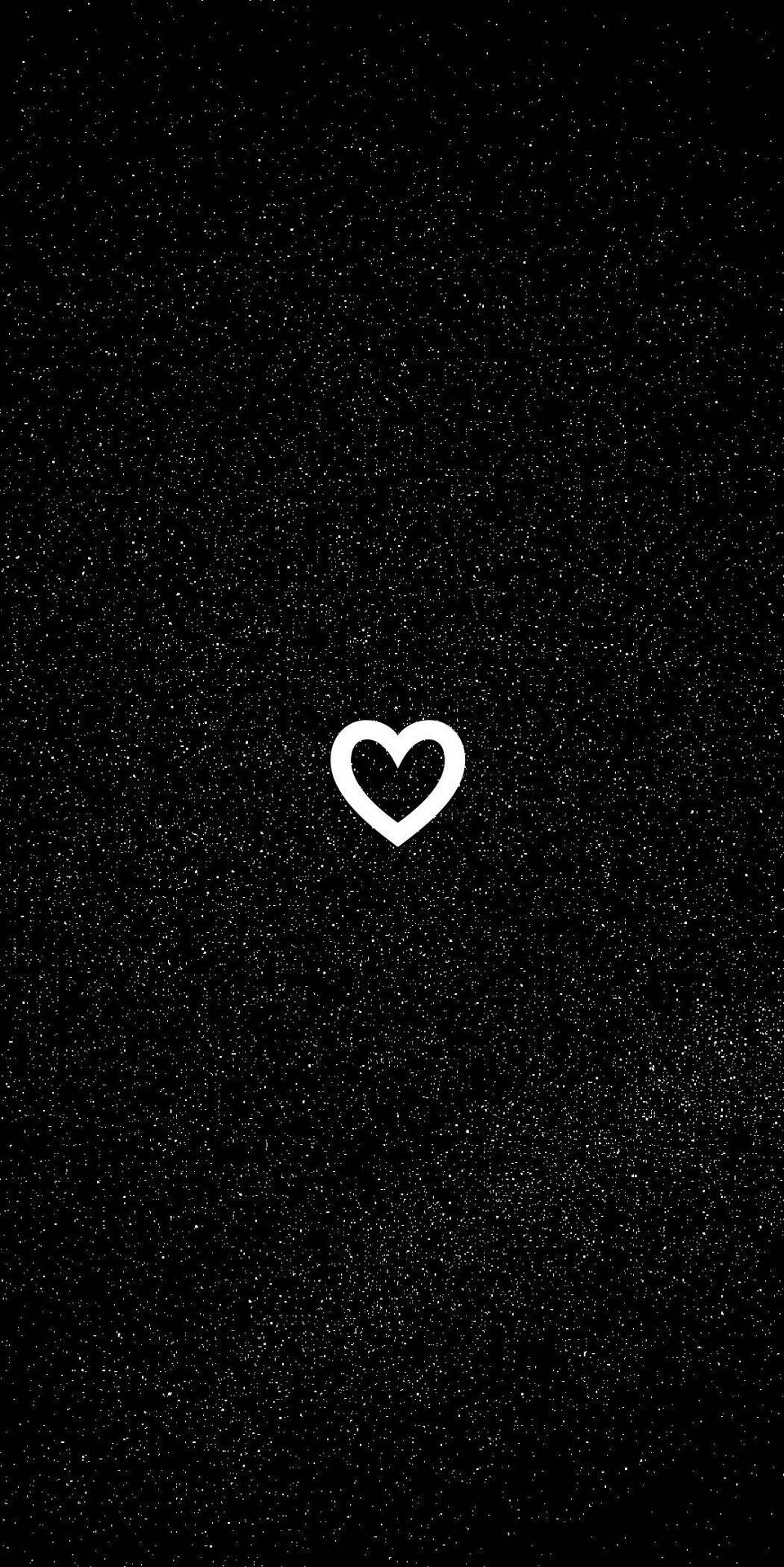 Dark Girly Heart With Sparkles Wallpaper