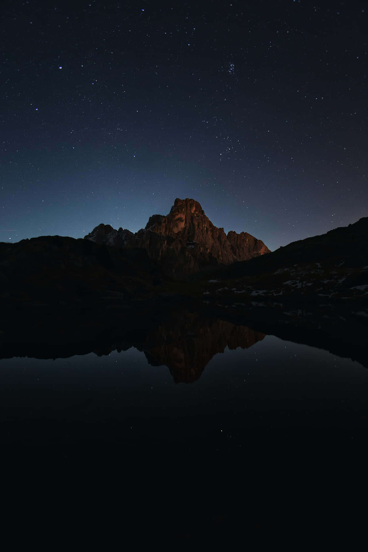 Majestic Dark Mountain at Night Wallpaper