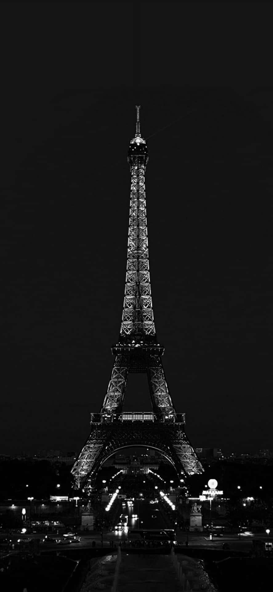 Immaginedella Torre Eiffel Nel Cielo Scuro.