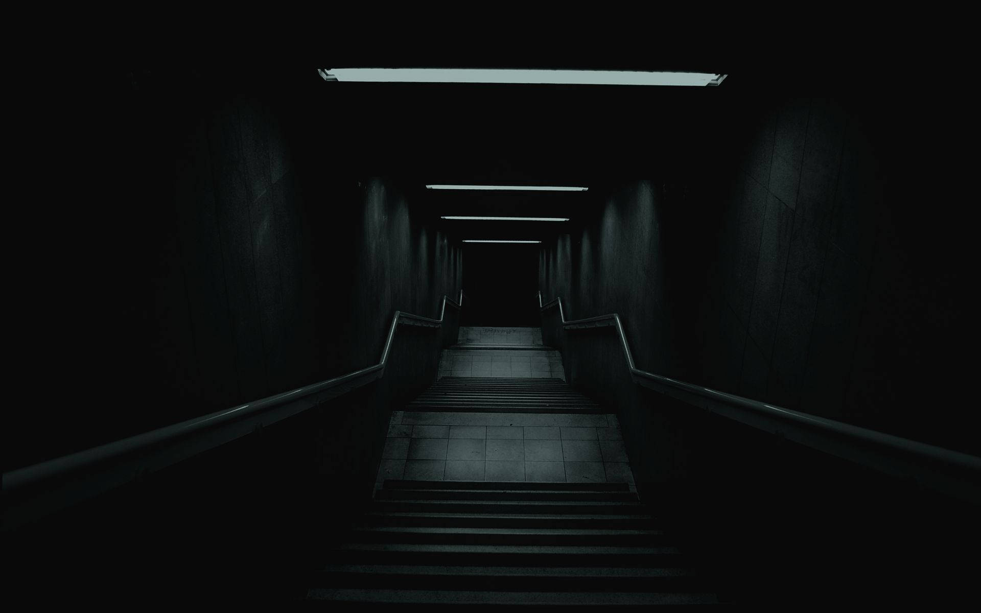 Dark Staircase Pc